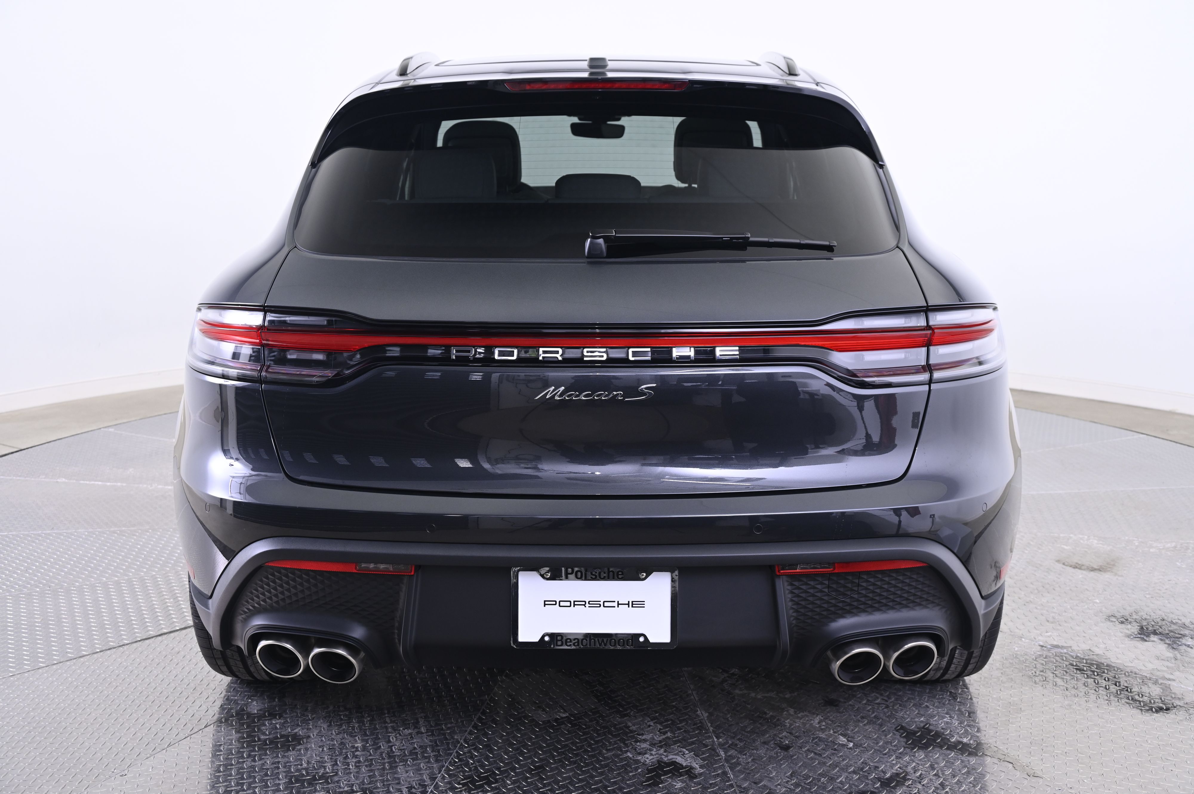 Thumbnail: 2026 Porsche Macan - 6