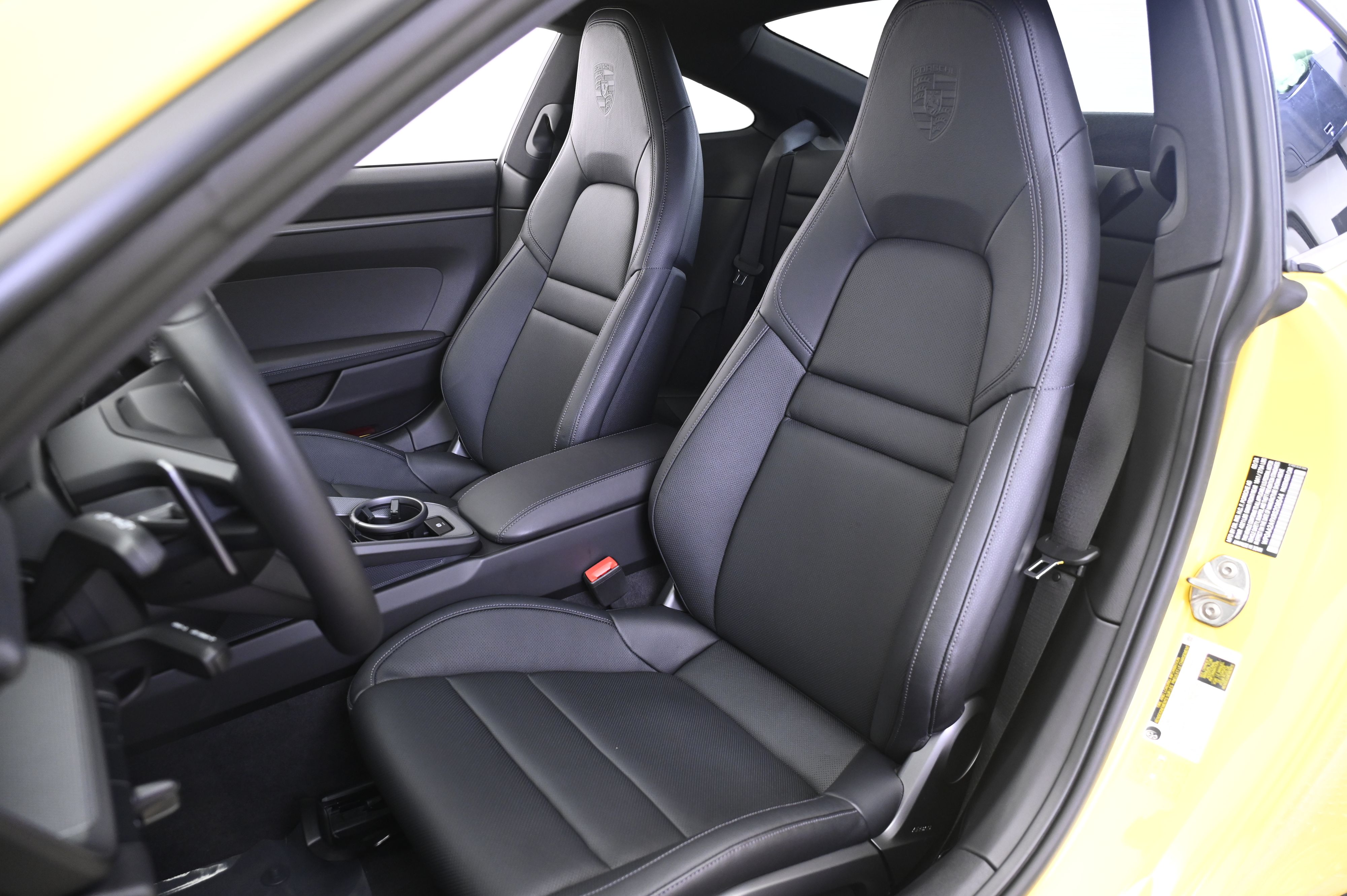 Thumbnail: 2024 Porsche 911 - 27