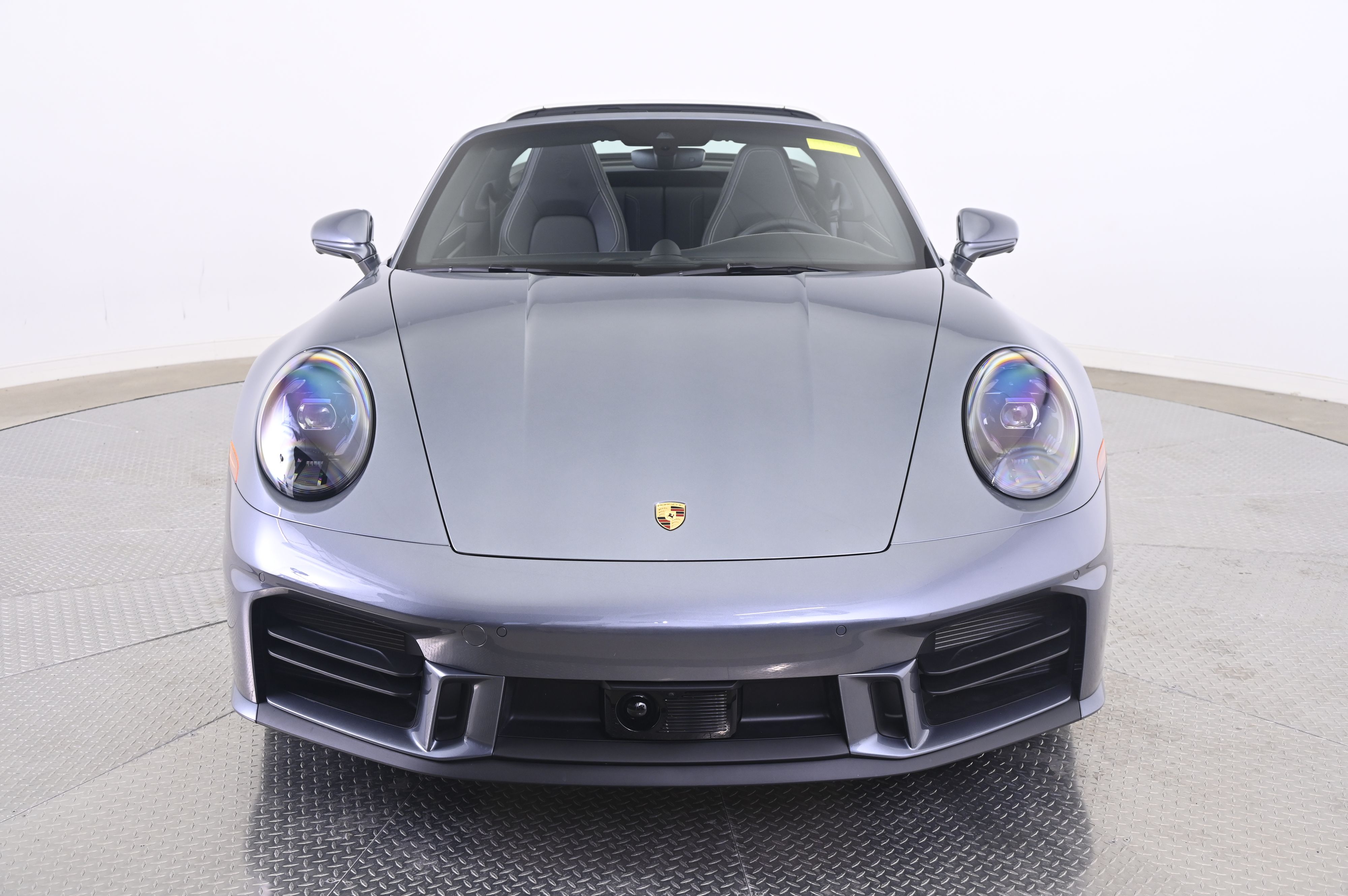 Thumbnail: 2026 Porsche 911 - 10