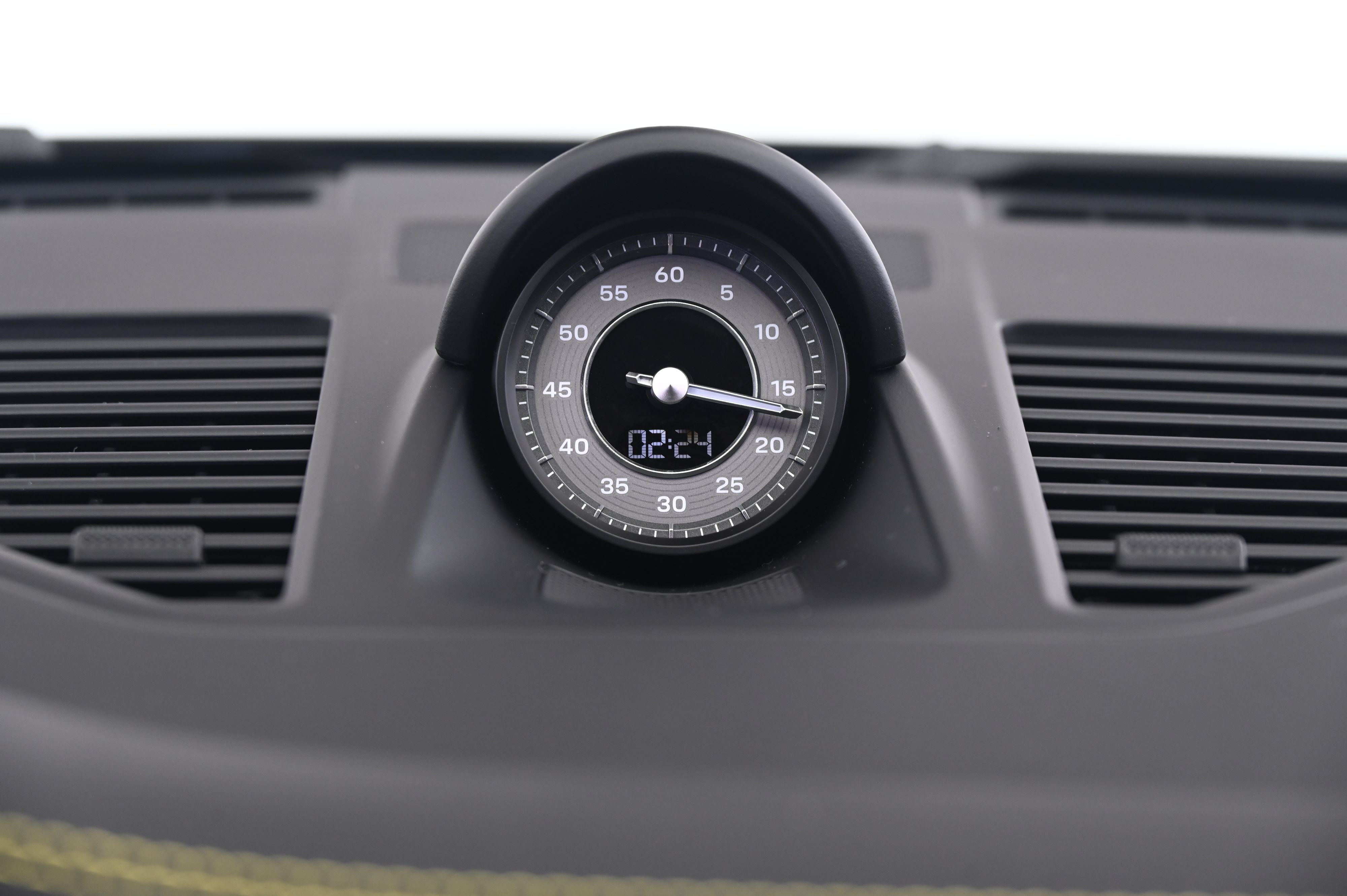 Thumbnail: 2024 Porsche 911 - 30