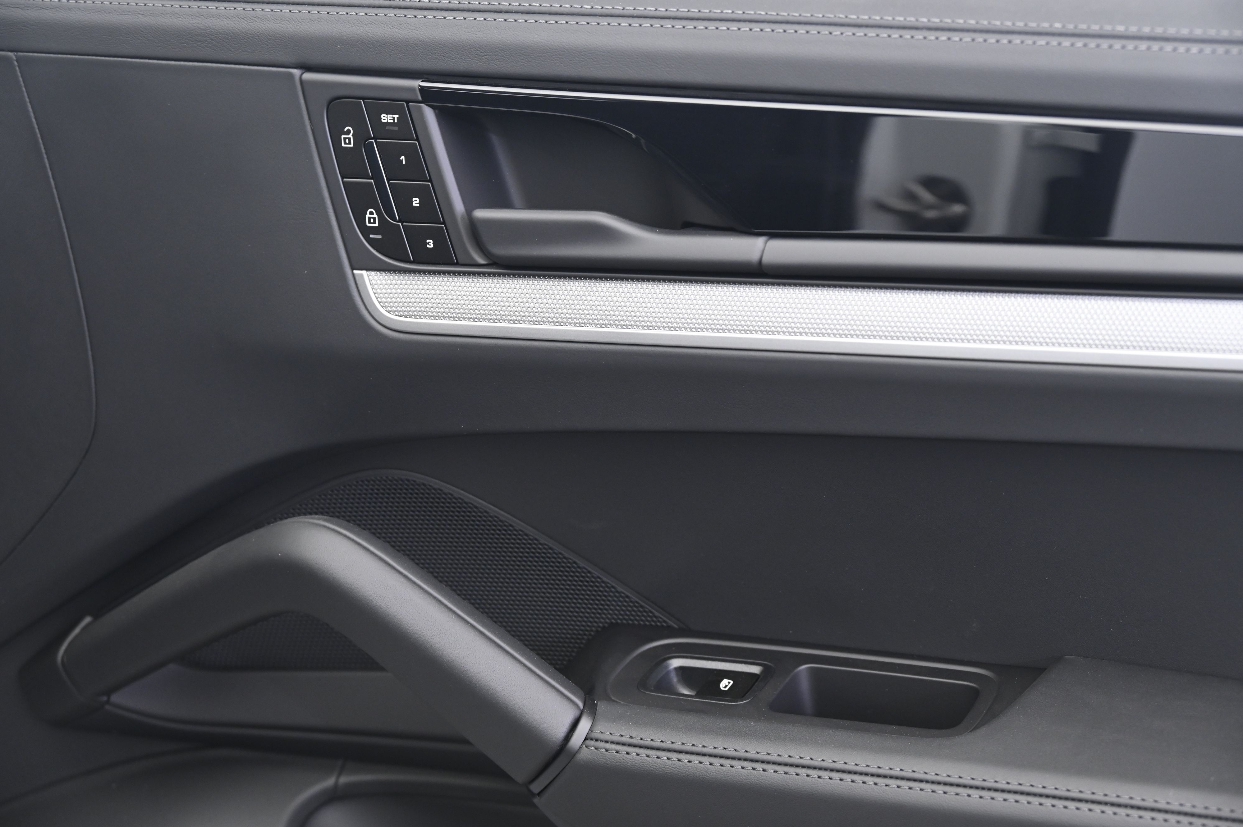 Thumbnail: 2026 Porsche  - 21