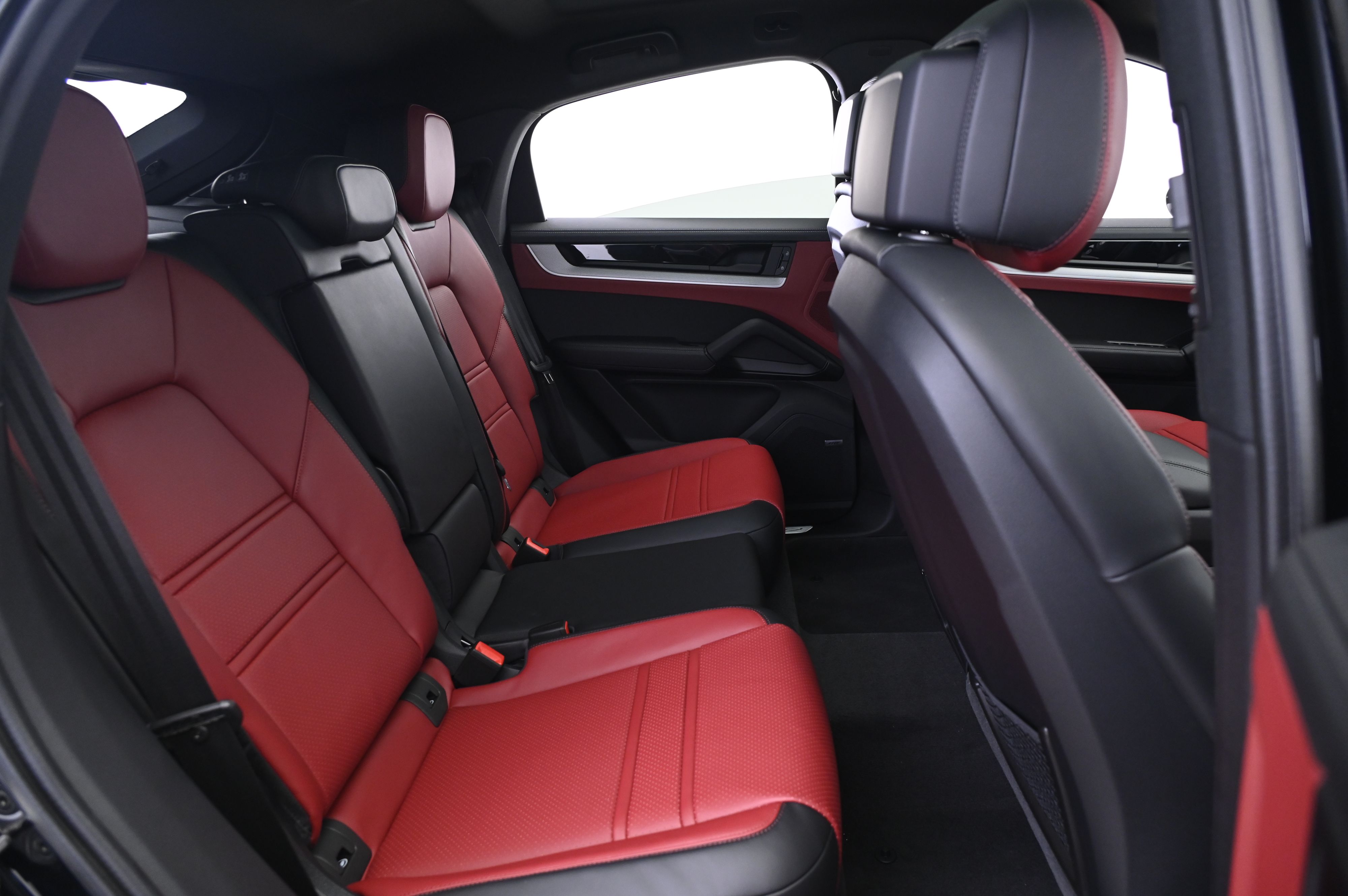 Thumbnail: 2026 Porsche  - 18