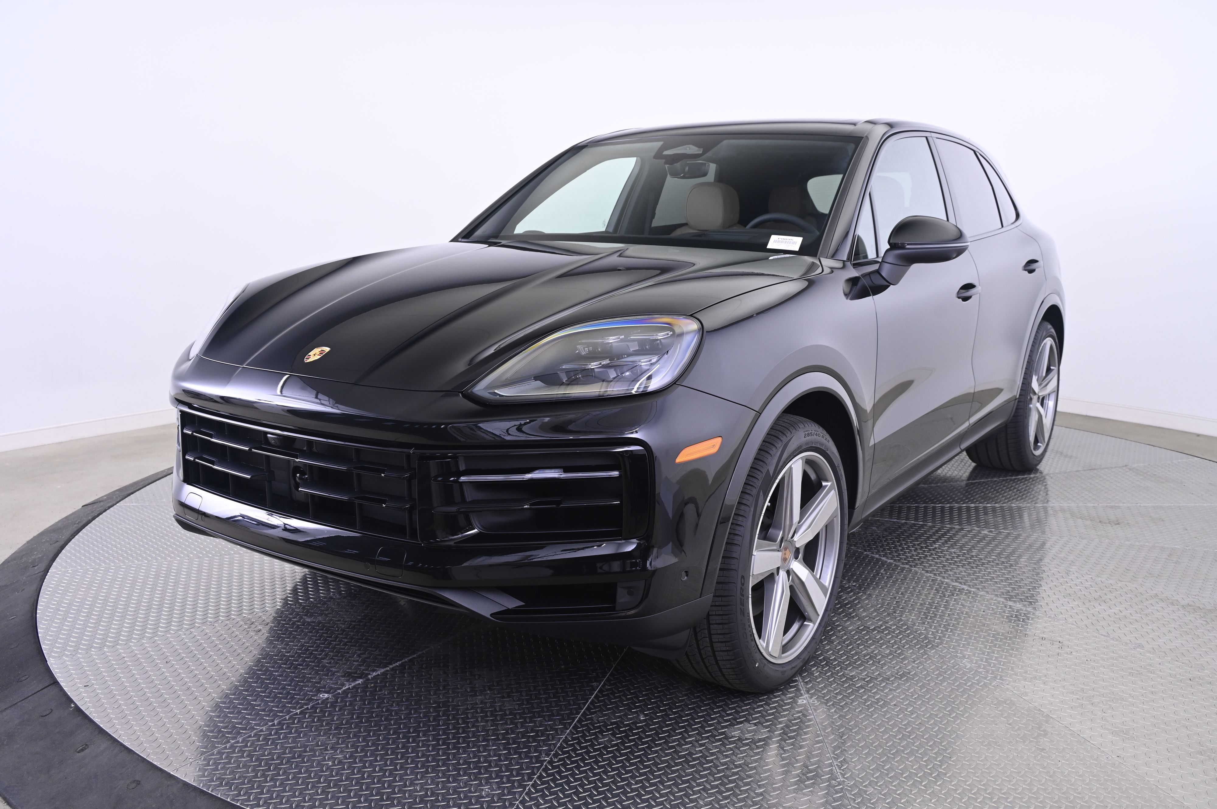 Thumbnail: 2026 Porsche Cayenne - 1