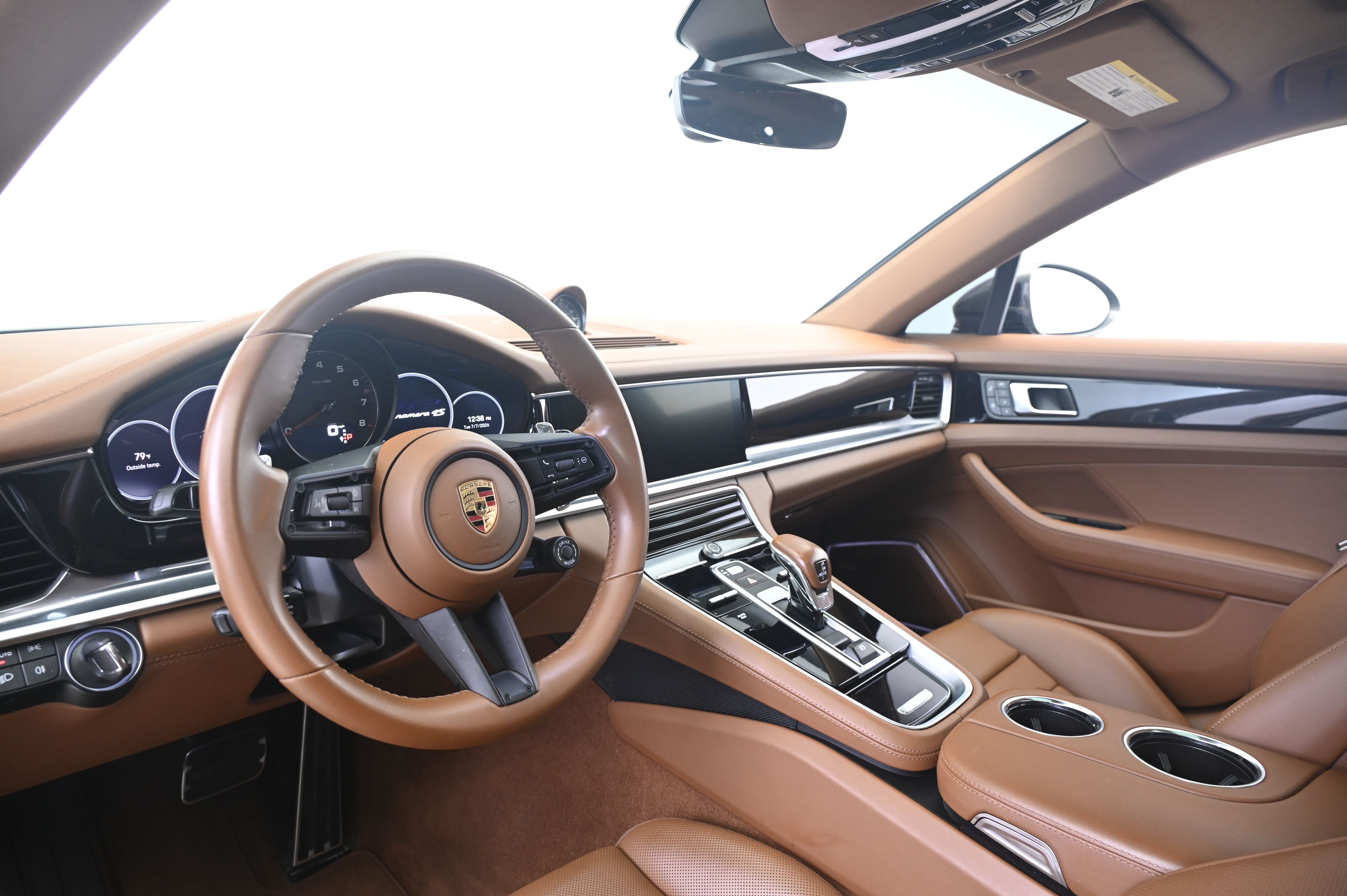 Thumbnail: 2023 Porsche Panamera - 4