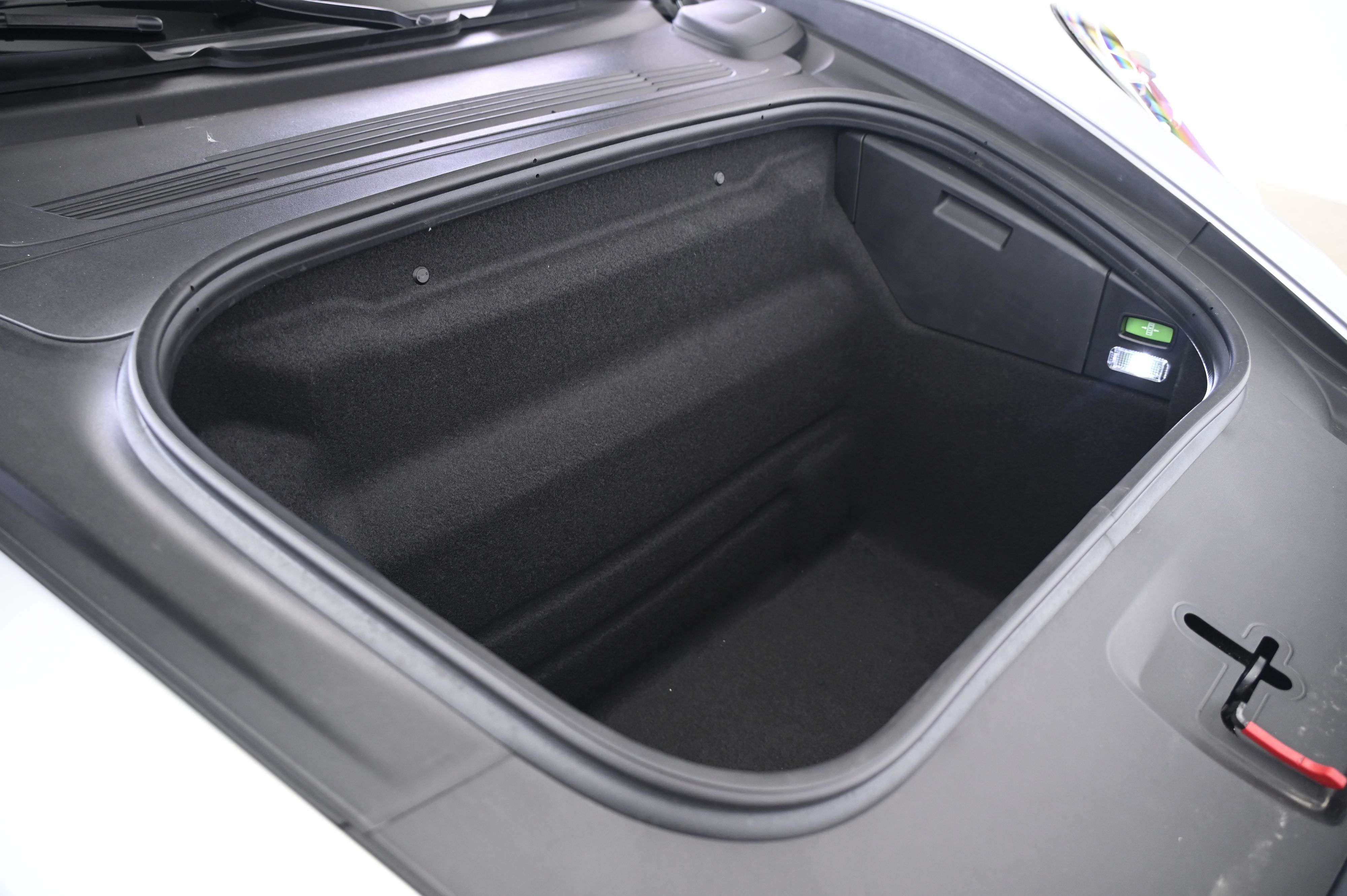 Thumbnail: 2025 Porsche 911 - 15