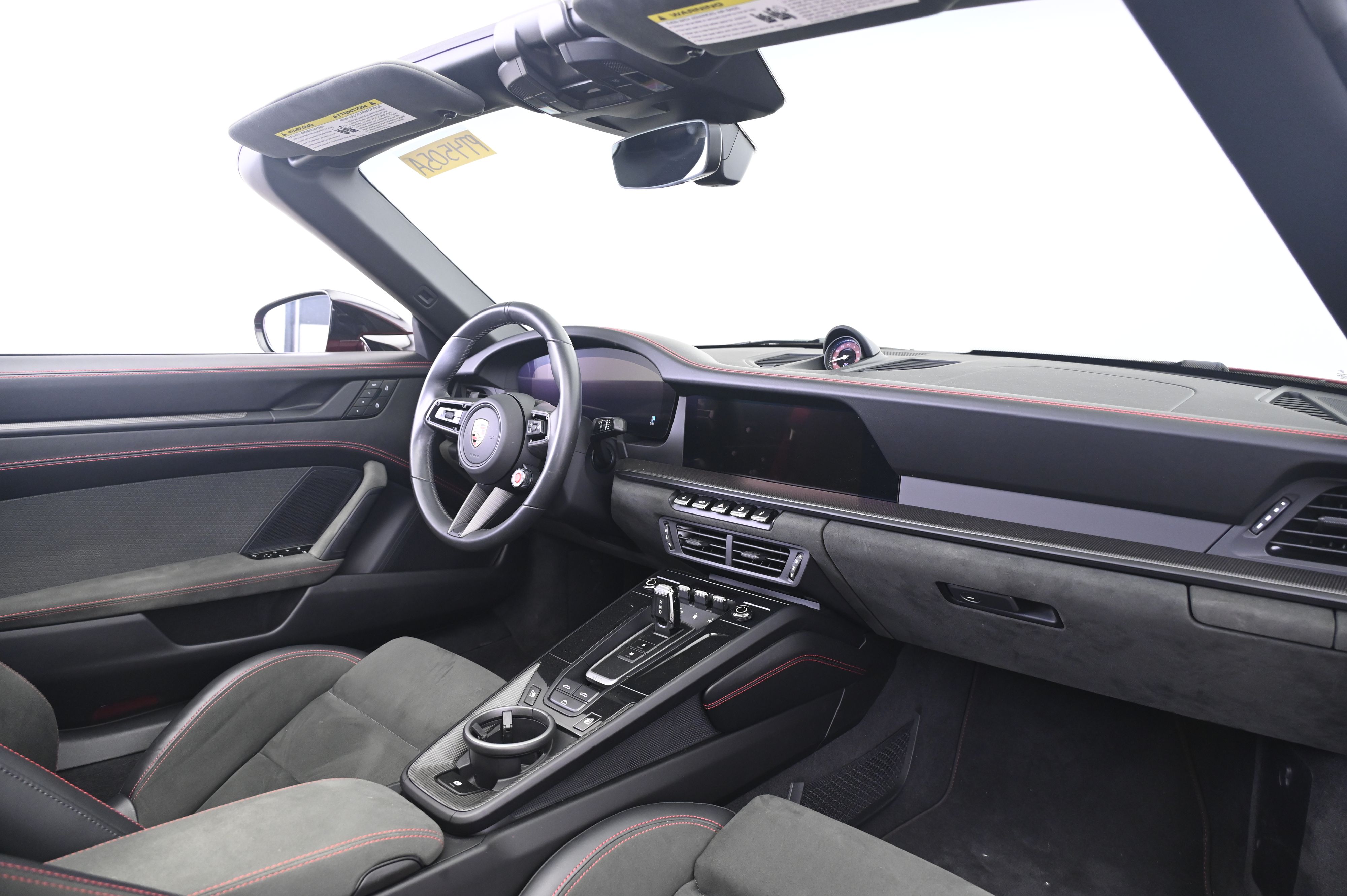 Thumbnail: 2025 Porsche 911 - 21