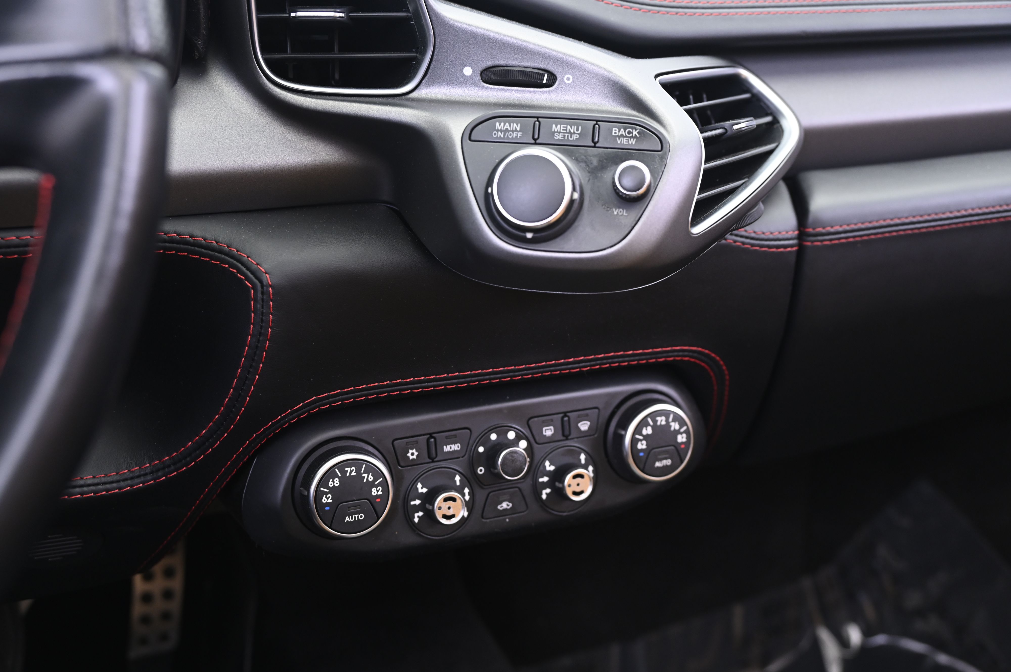 Thumbnail: 2013 Ferrari 458 - 32