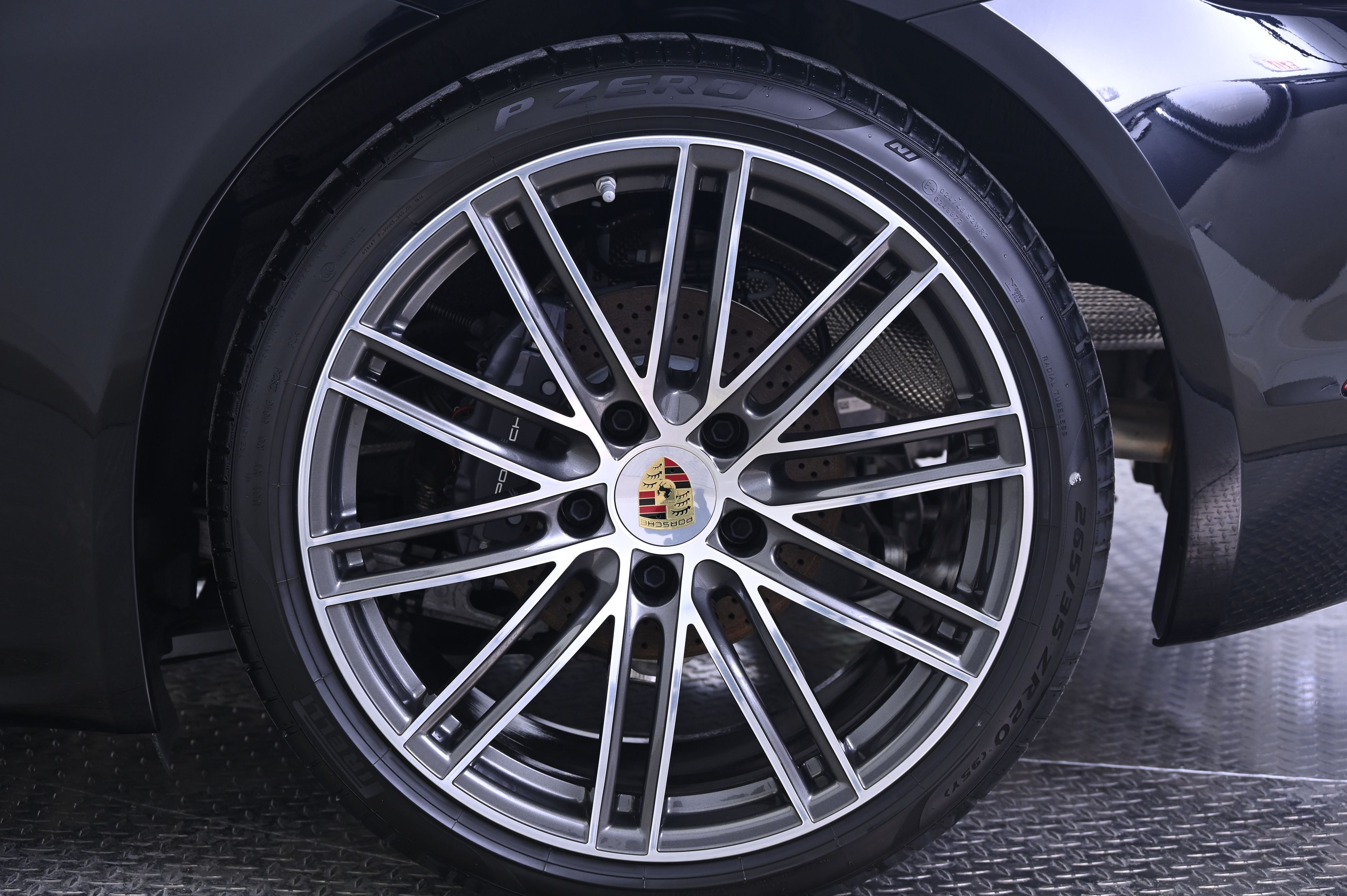 Thumbnail: 2025 Porsche 718 Cayman - 12