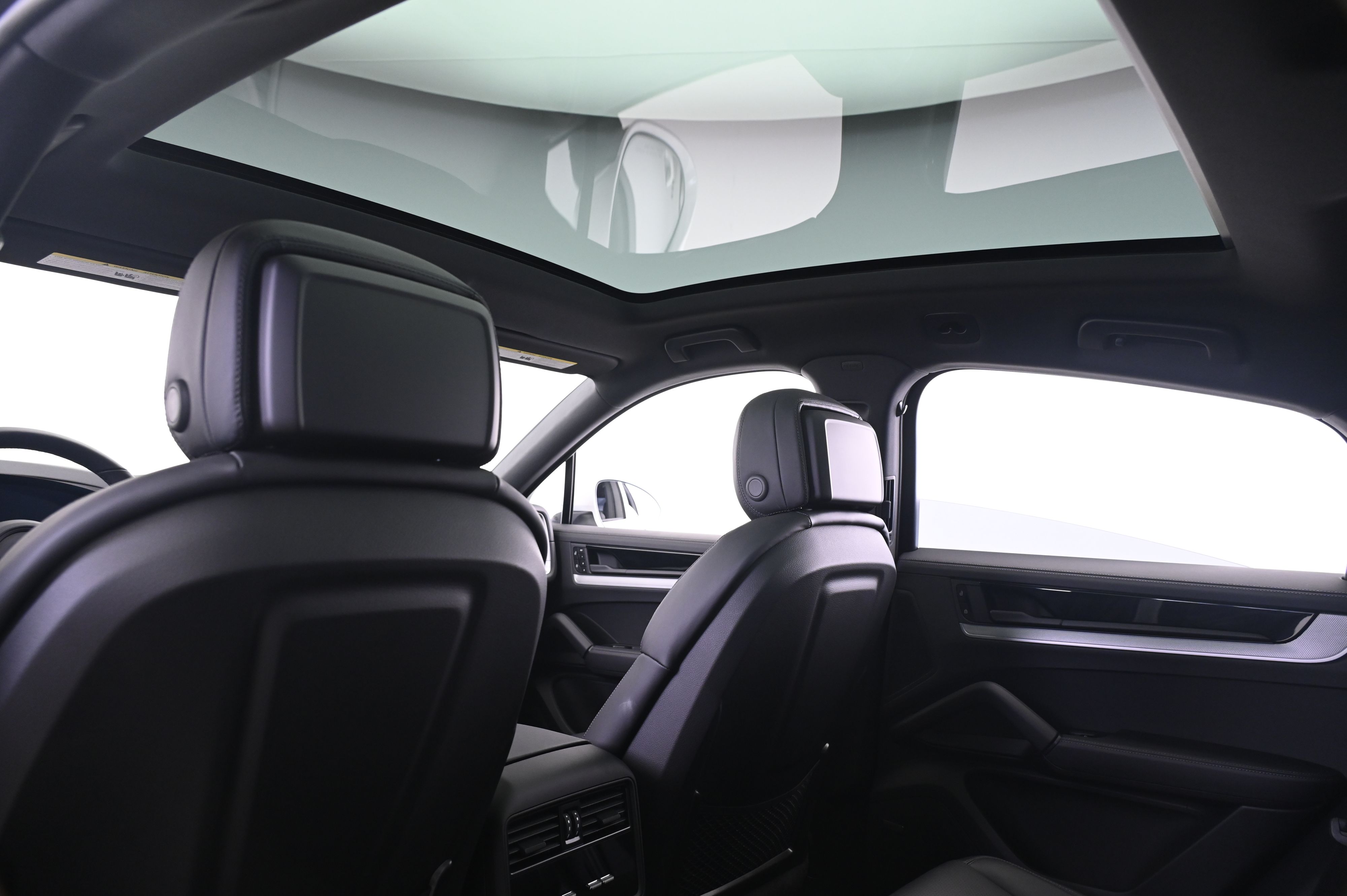 Thumbnail: 2026 Porsche  - 25