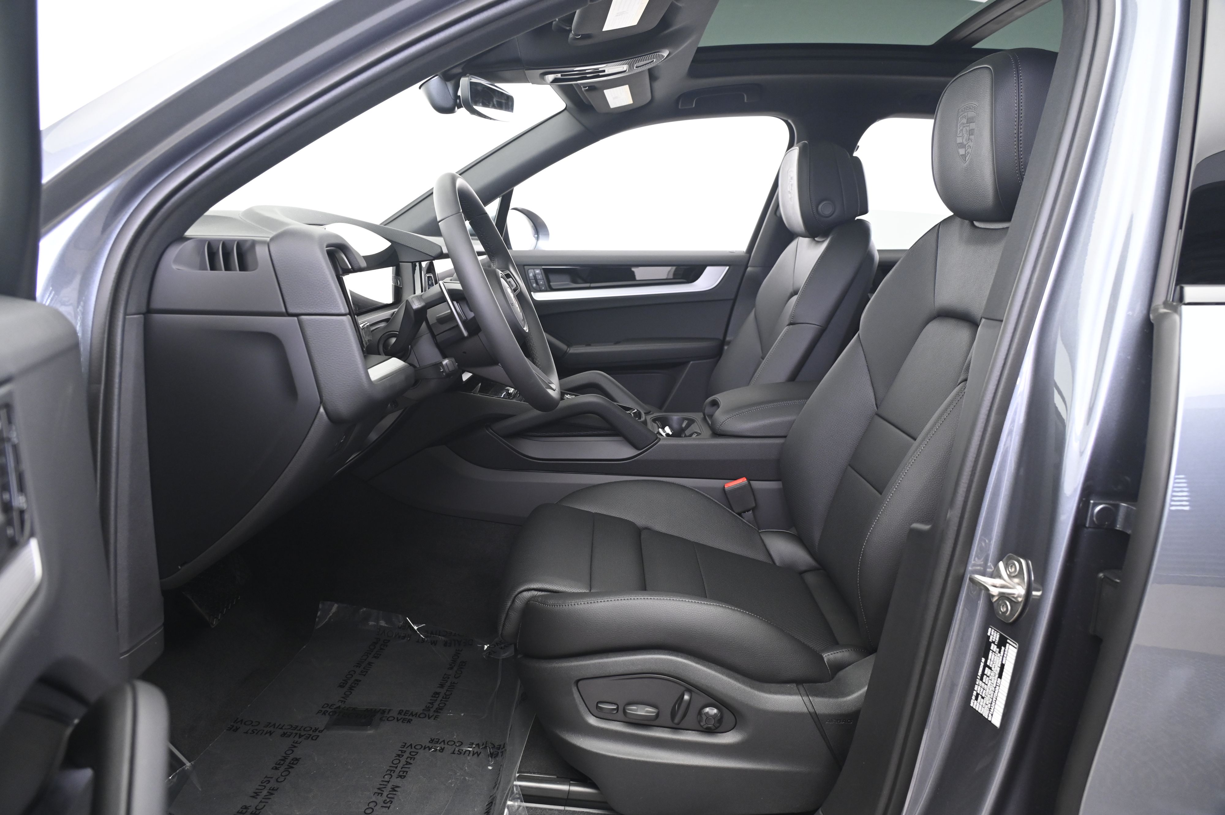 Thumbnail: 2026 Porsche Cayenne - 29