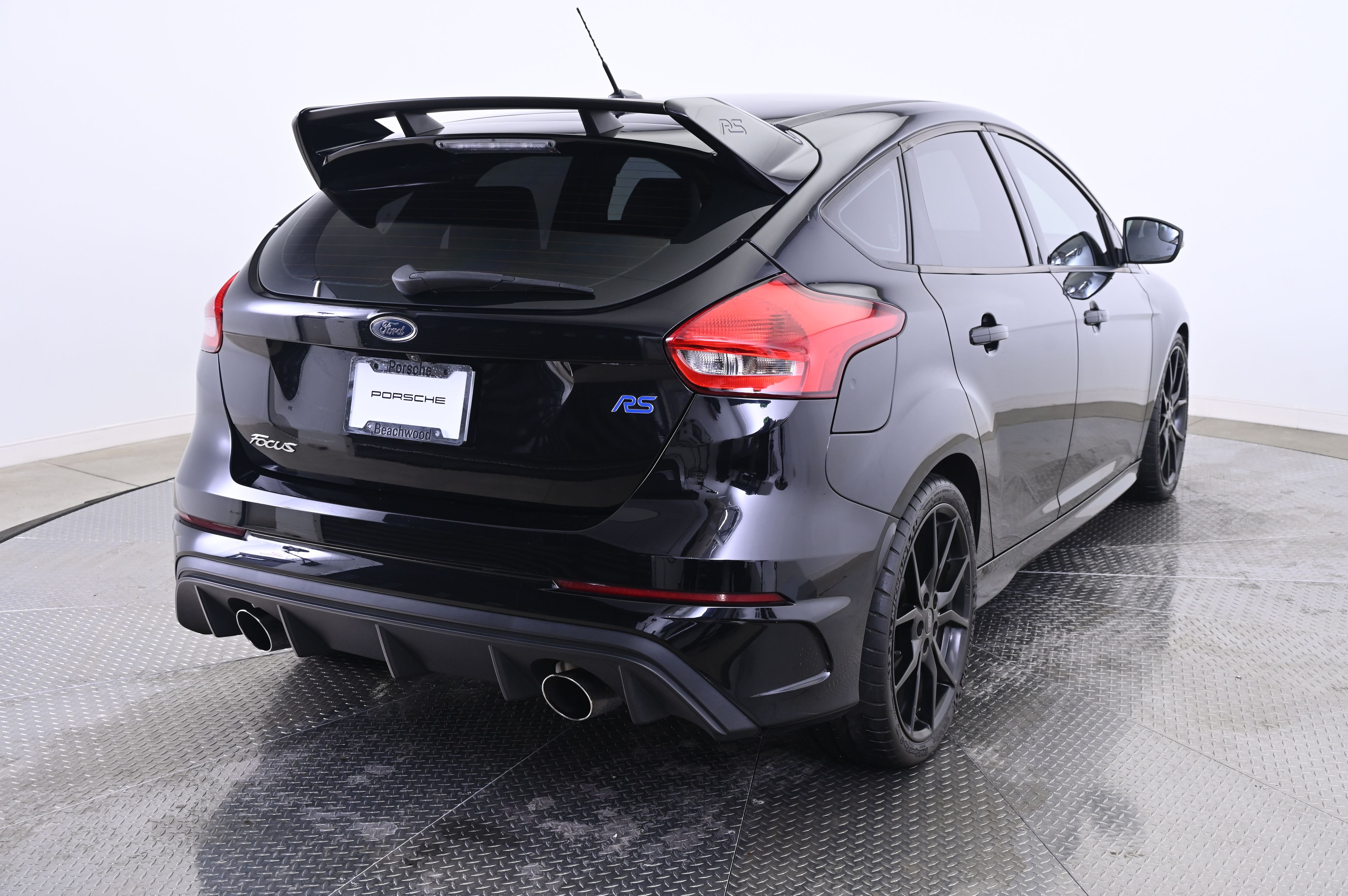 Thumbnail: 2016 Ford Focus - 7