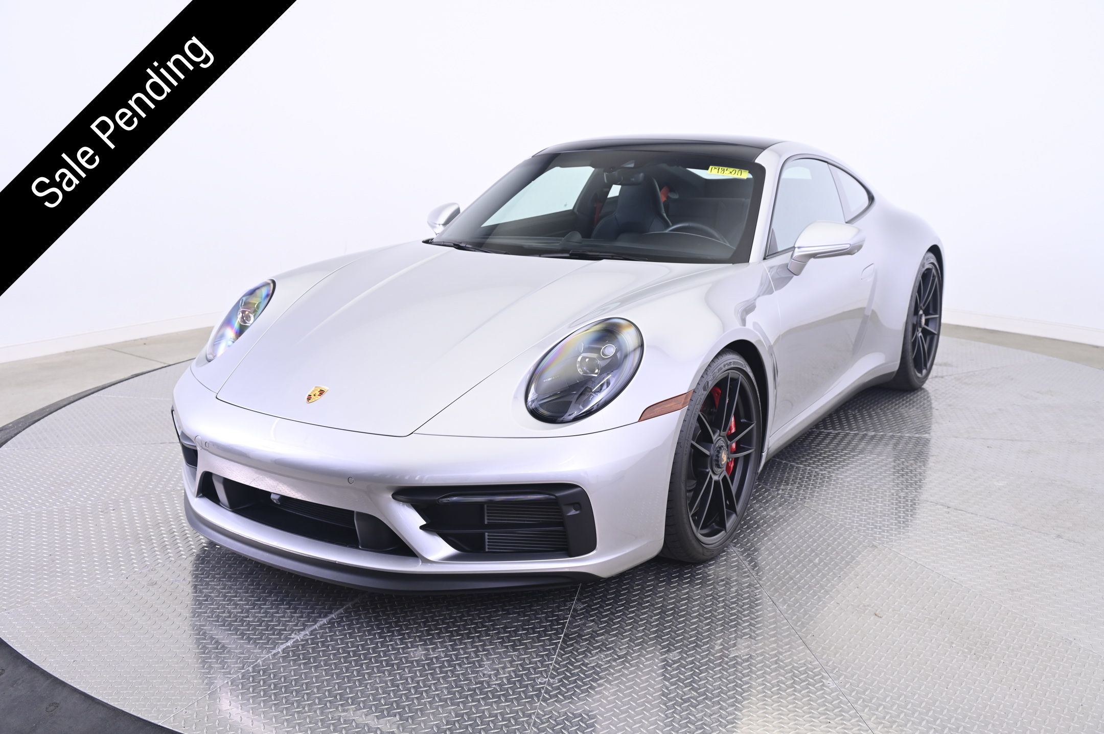 Thumbnail: 2022 Porsche 911 - 1