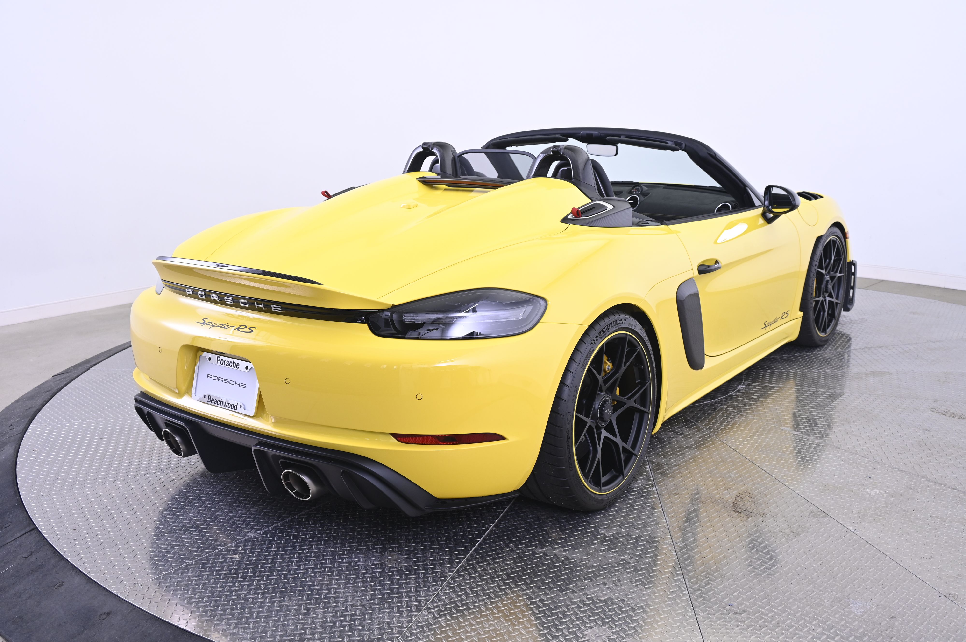 Thumbnail: 2025 Porsche  - 7