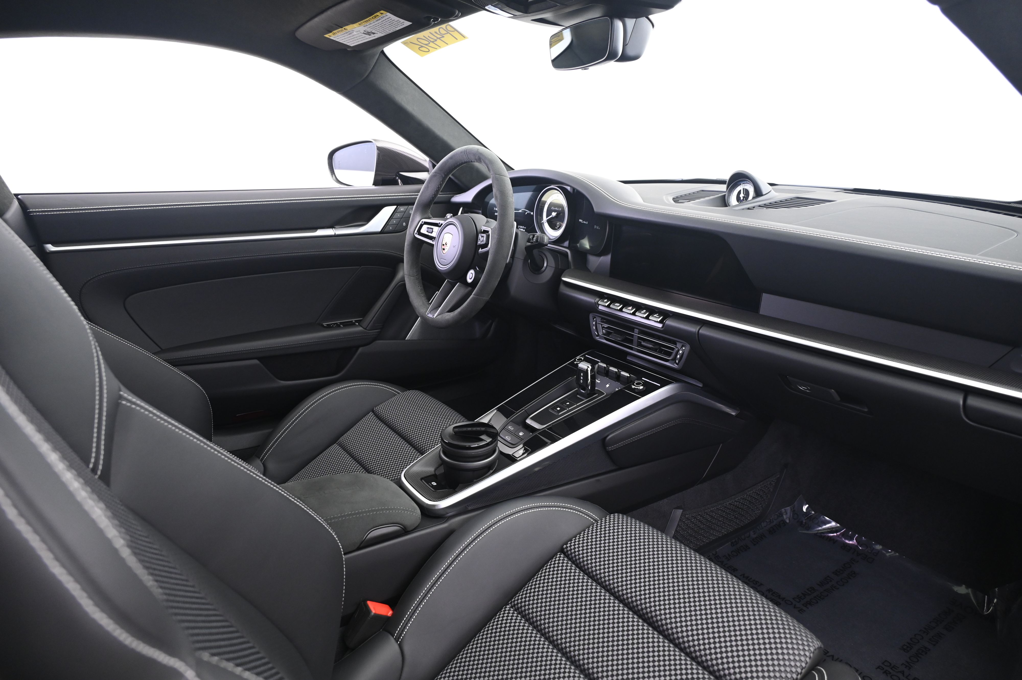 Thumbnail: 2025 Porsche 911 - 18