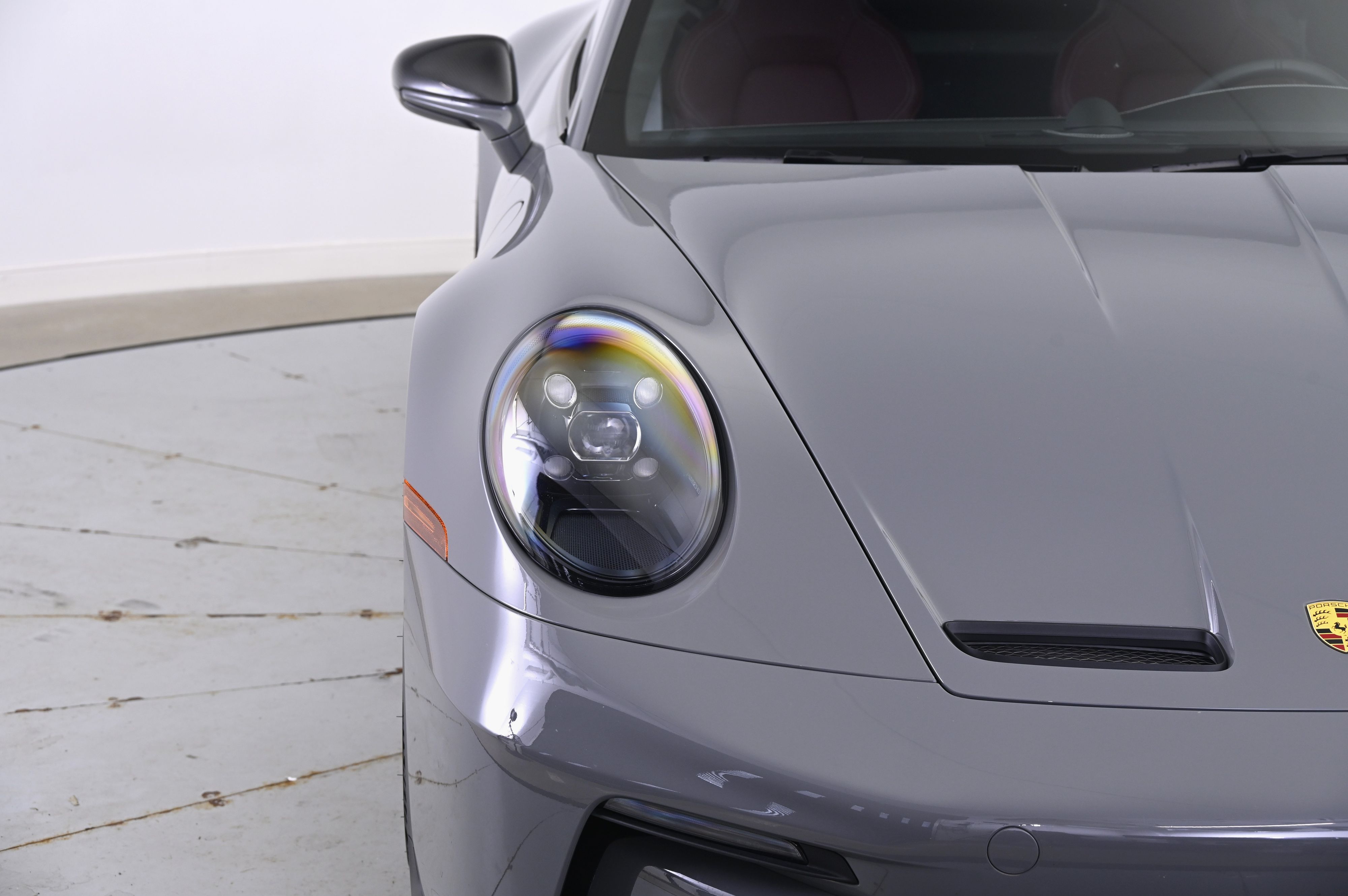 Thumbnail: 2022 Porsche 911 - 11