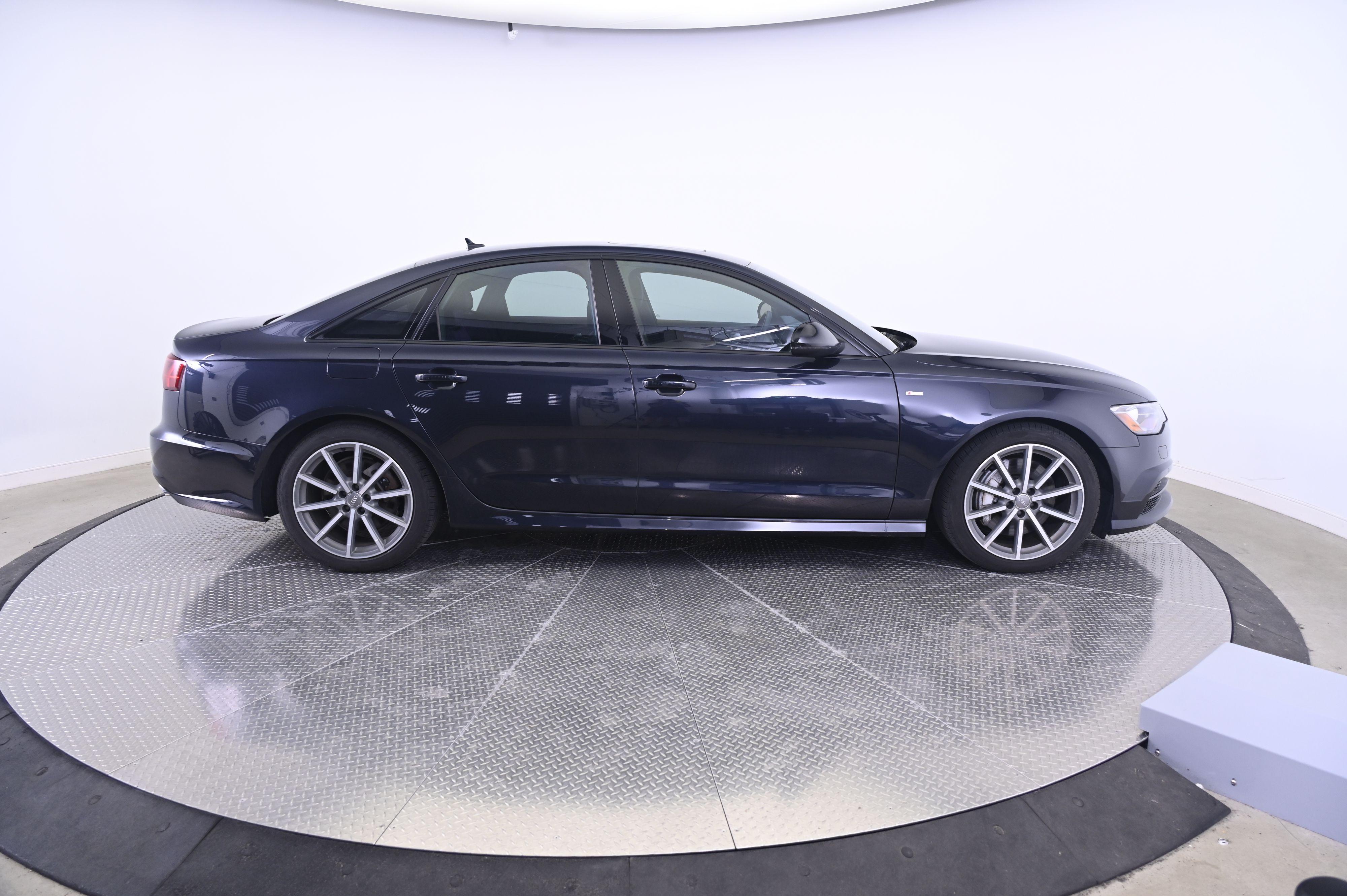 Thumbnail: 2018 Audi A6 - 8