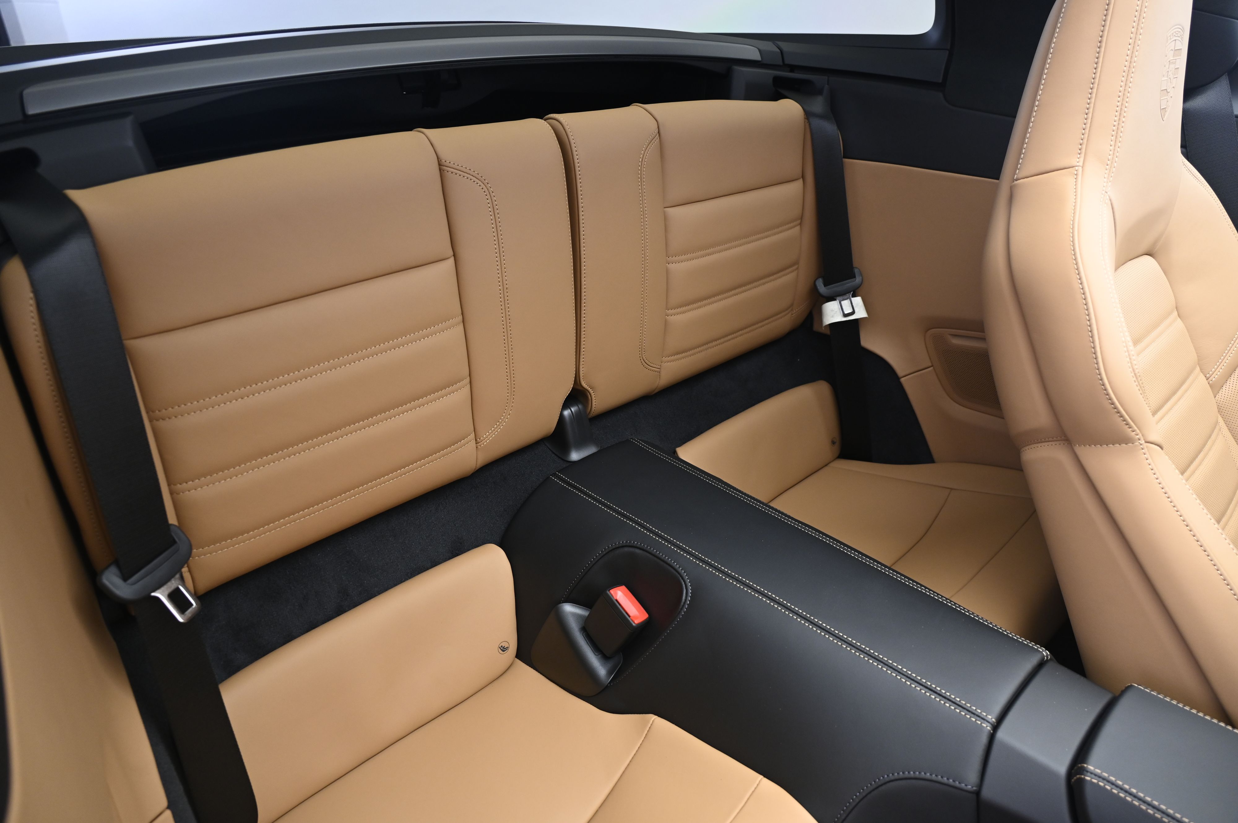 Thumbnail: 2026 Porsche 911 - 25