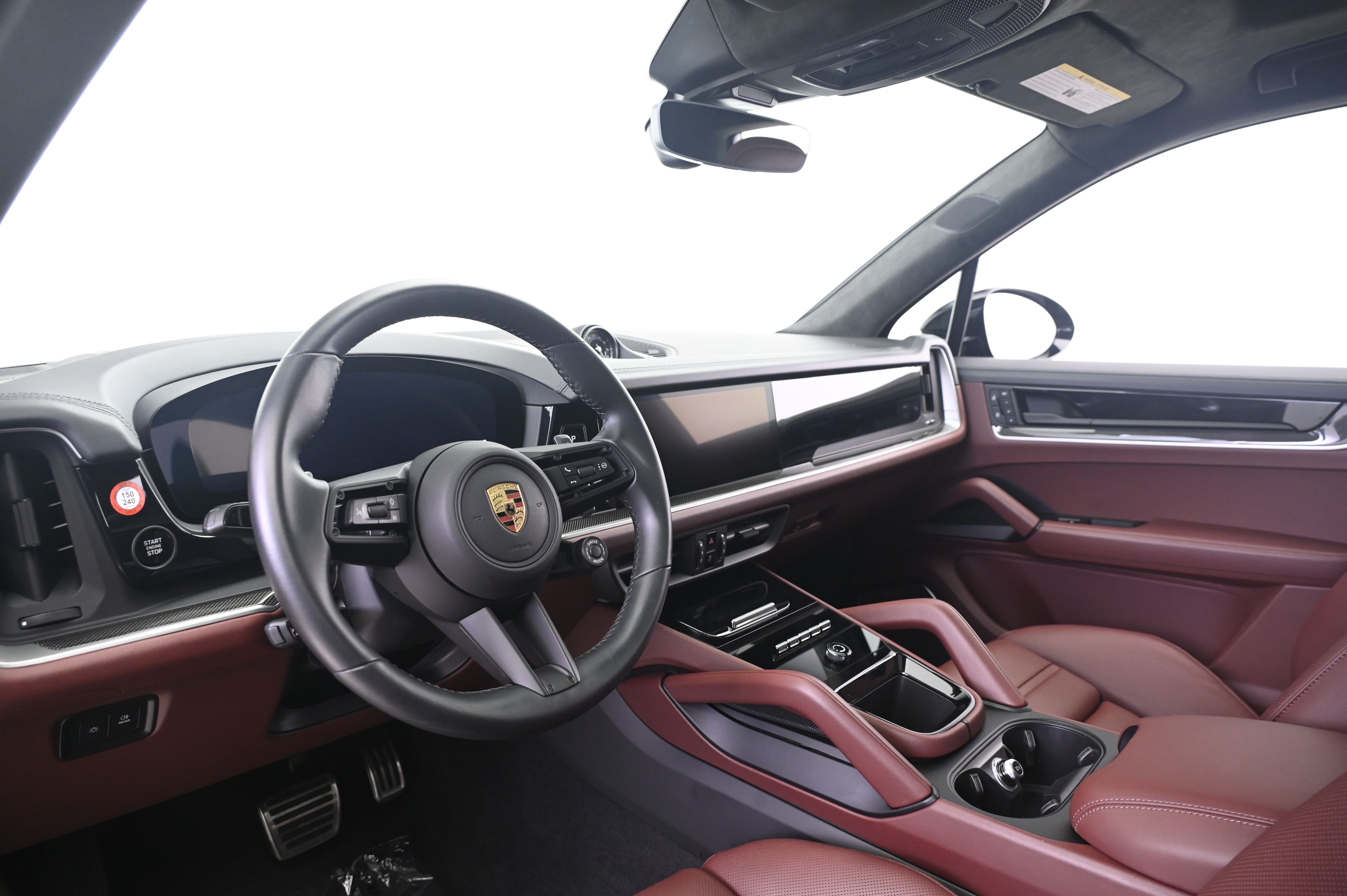 Thumbnail: 2024 Porsche Cayenne - 4
