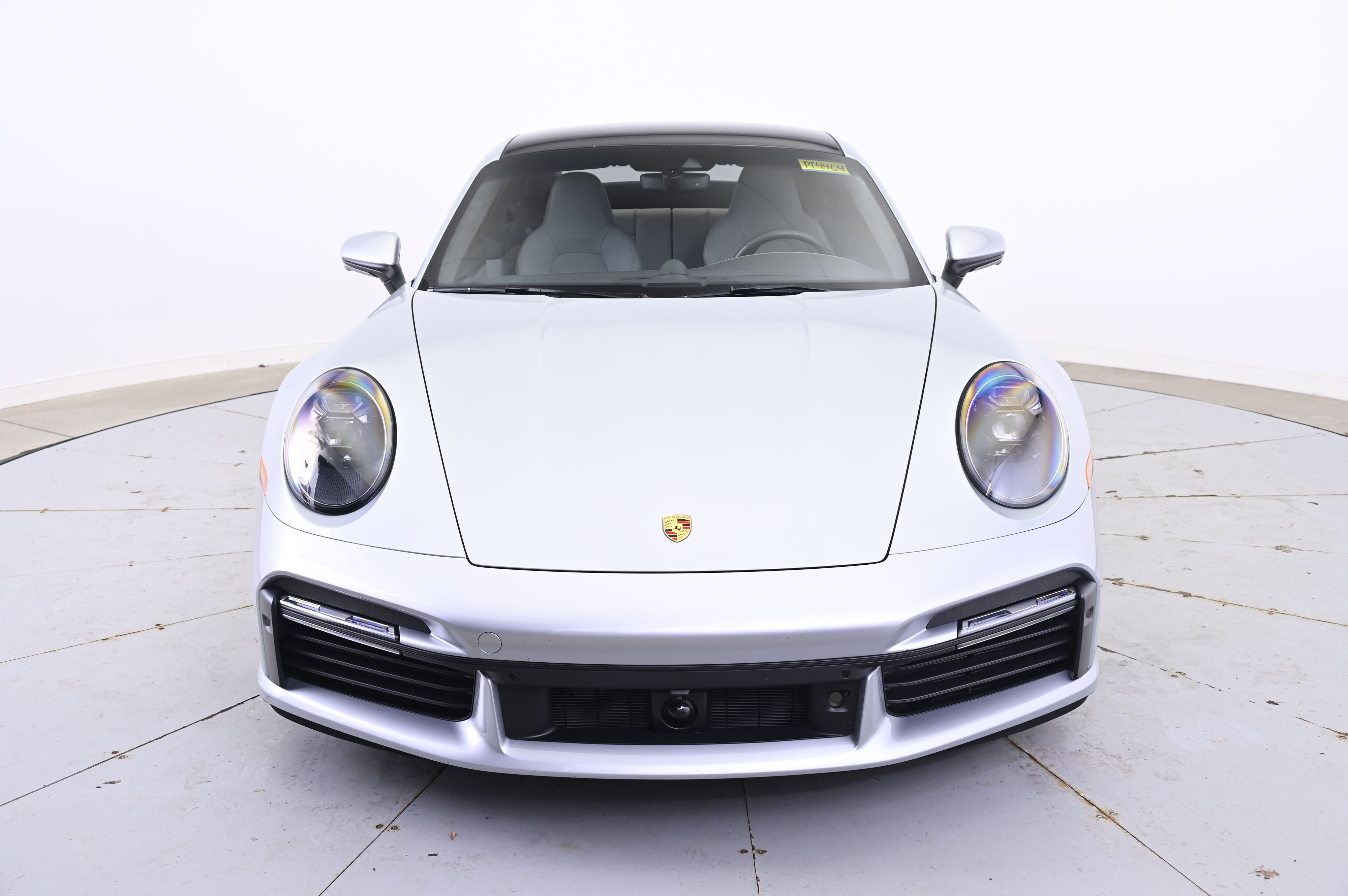 Thumbnail: 2021 Porsche 911 - 10