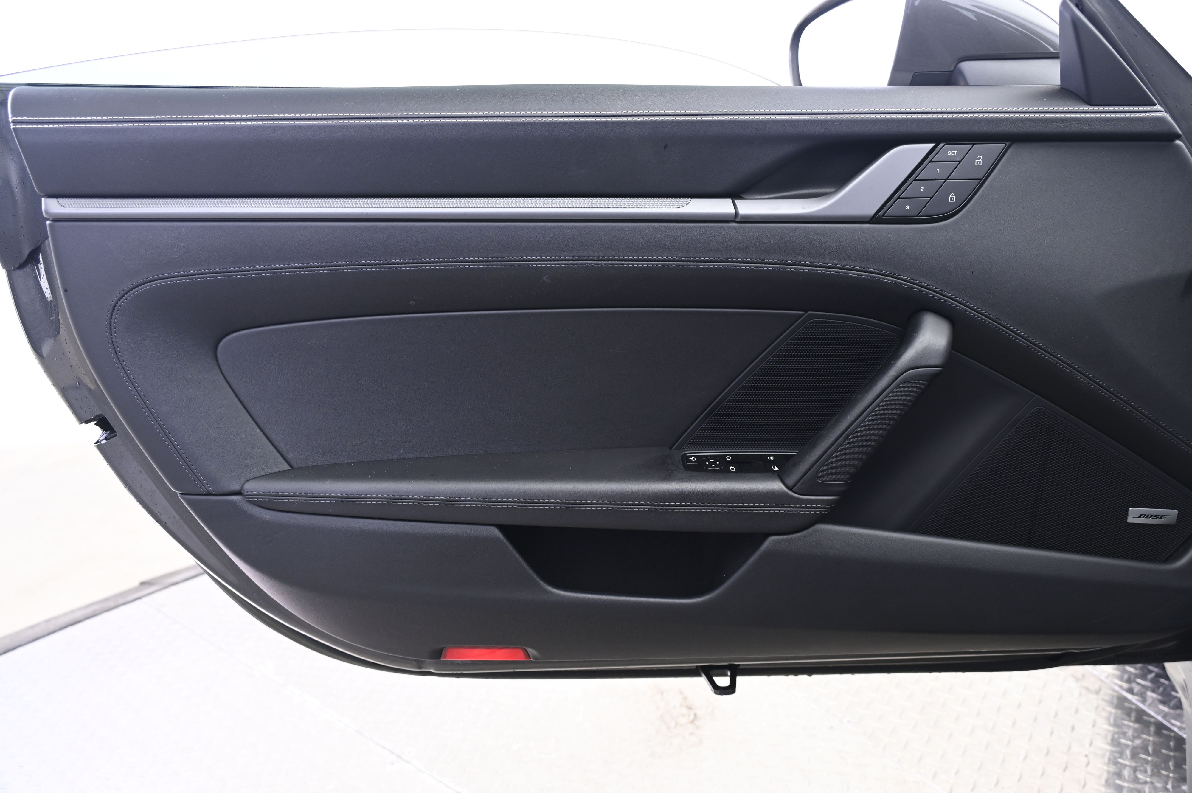 Thumbnail: 2022 Porsche 911 - 25