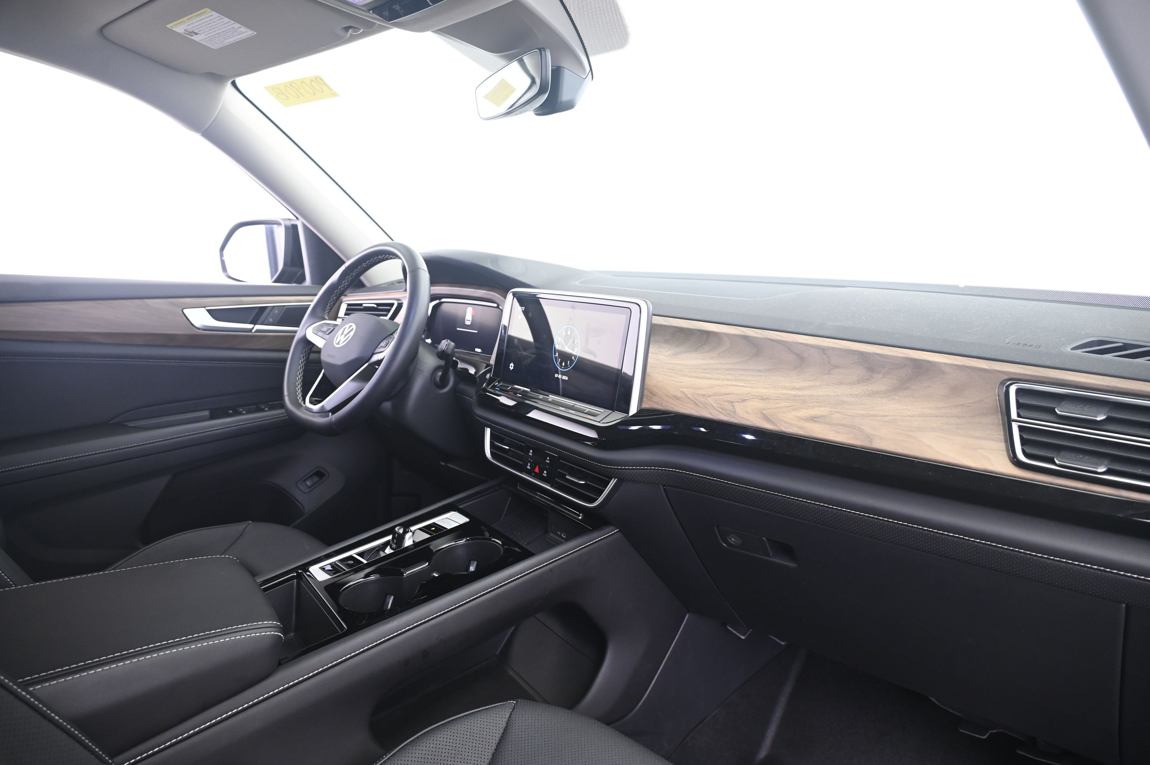 Thumbnail: 2025 Volkswagen Atlas - 24