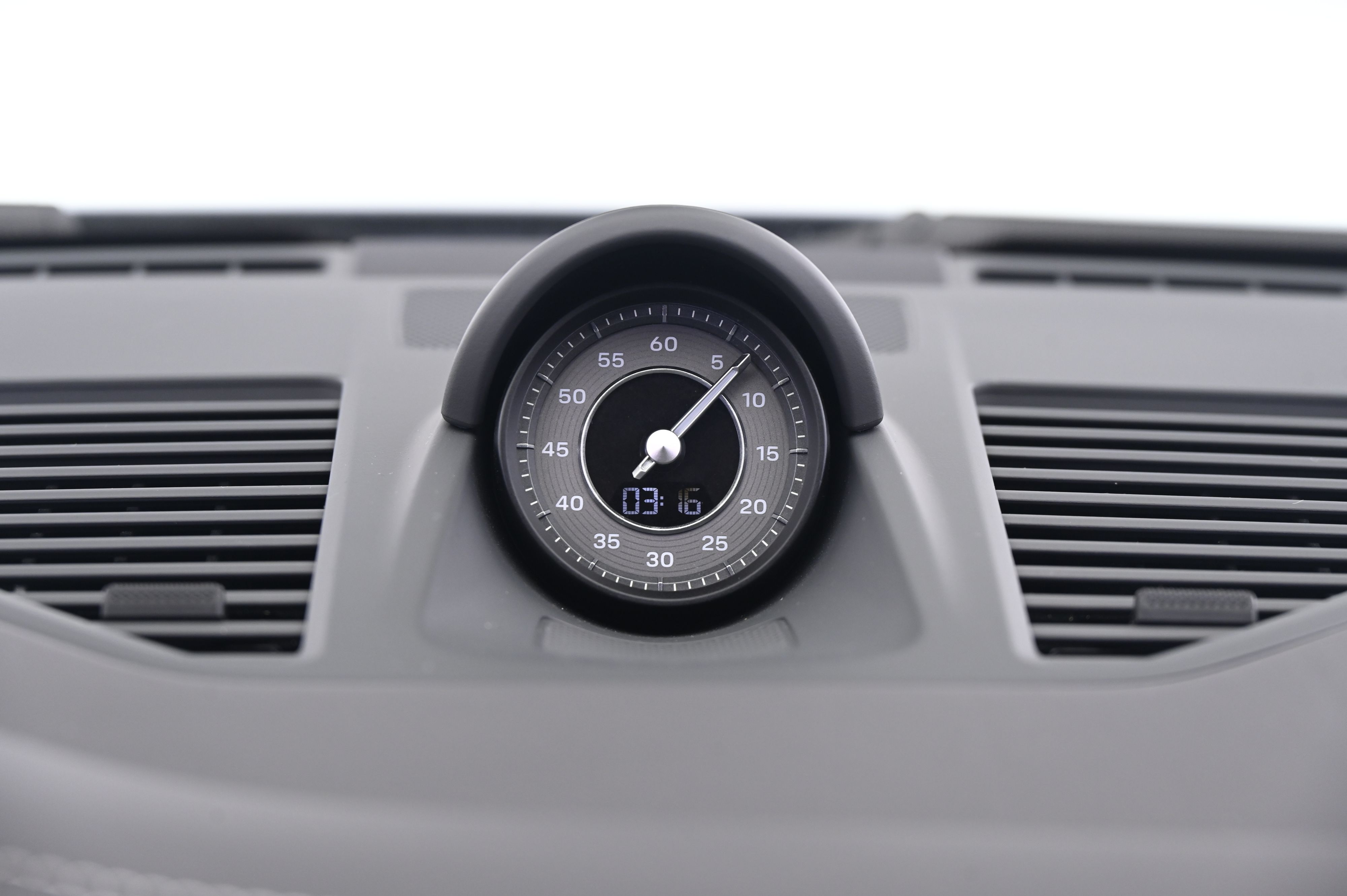 Thumbnail: 2021 Porsche 911 - 29