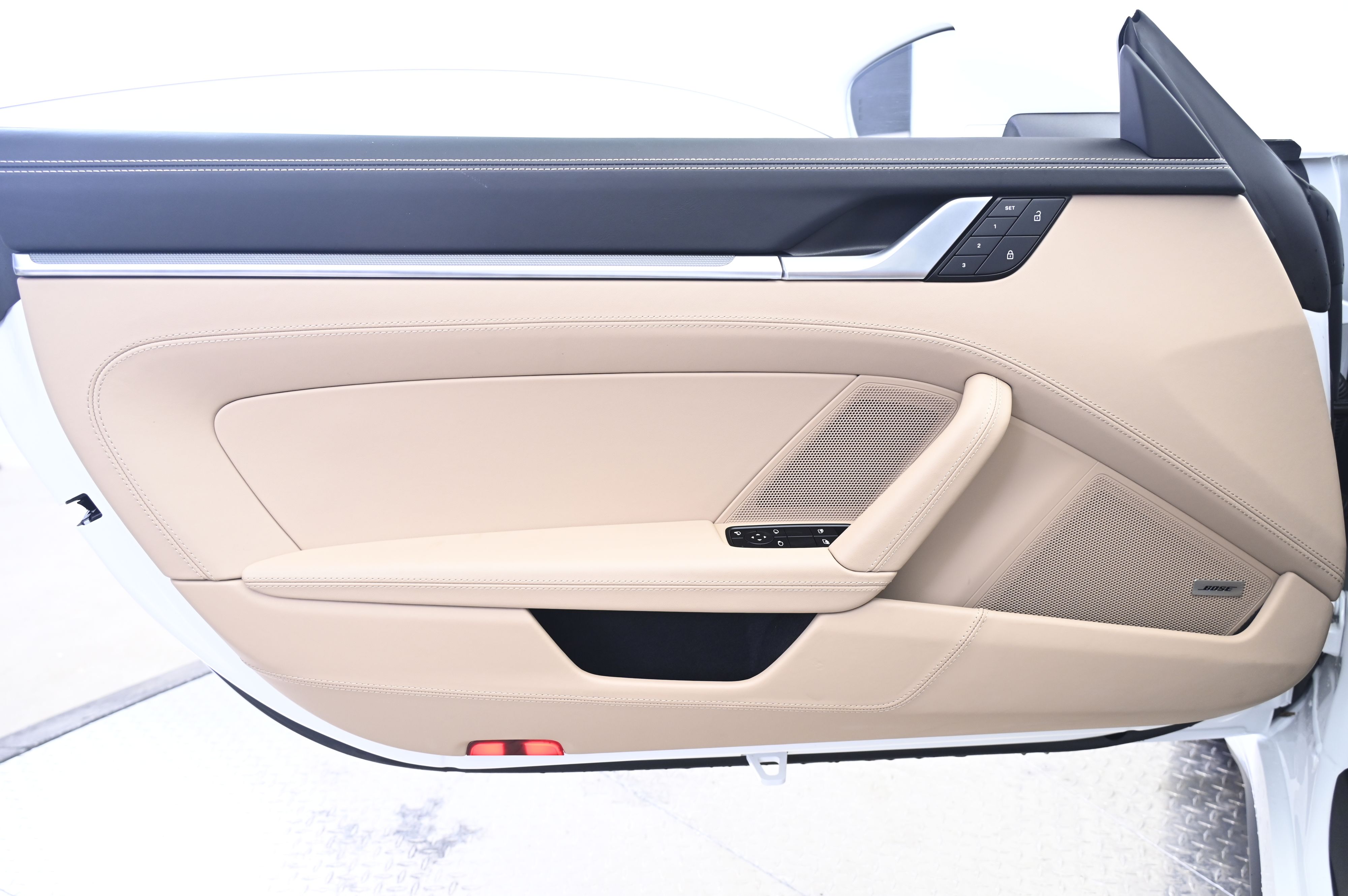 Thumbnail: 2024 Porsche 911 - 22