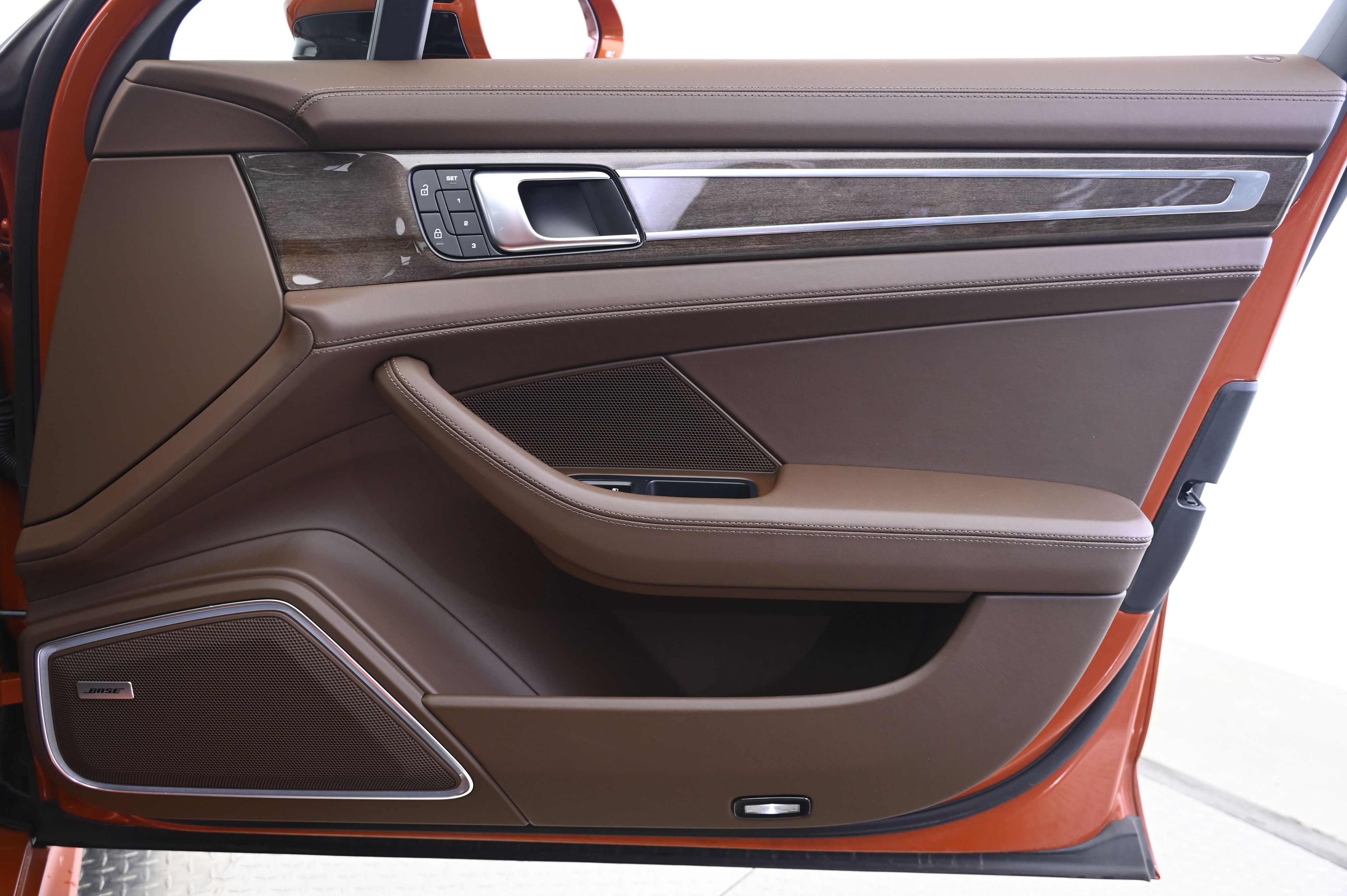 Thumbnail: 2023 Porsche Panamera - 20