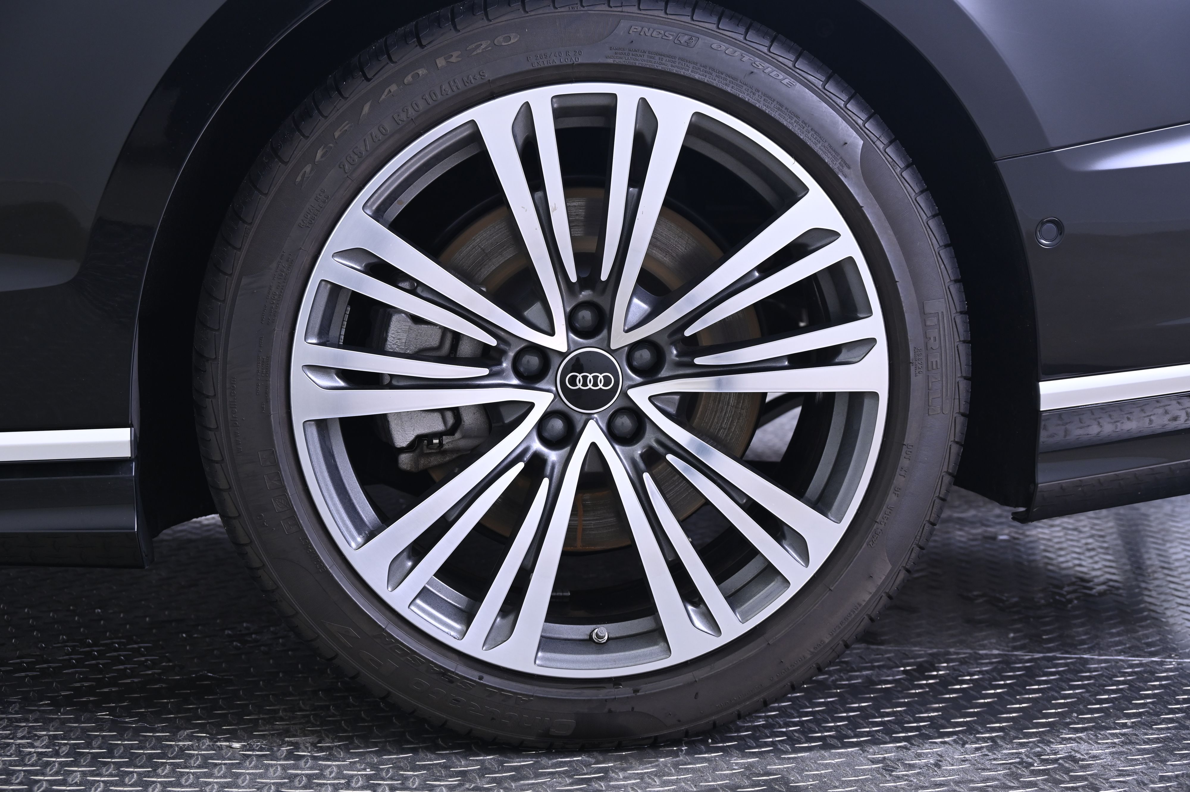 Thumbnail: 2023 Audi A8 - 12