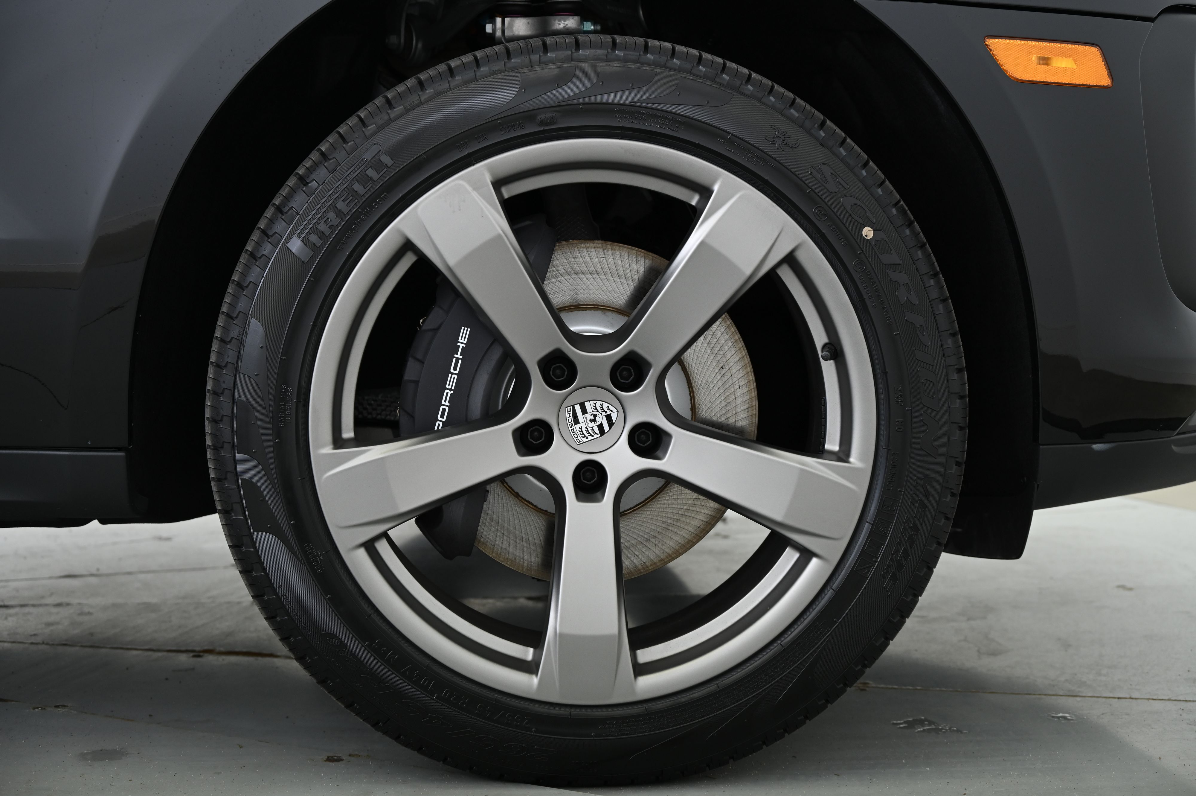 Thumbnail: 2025 Porsche Macan - 18