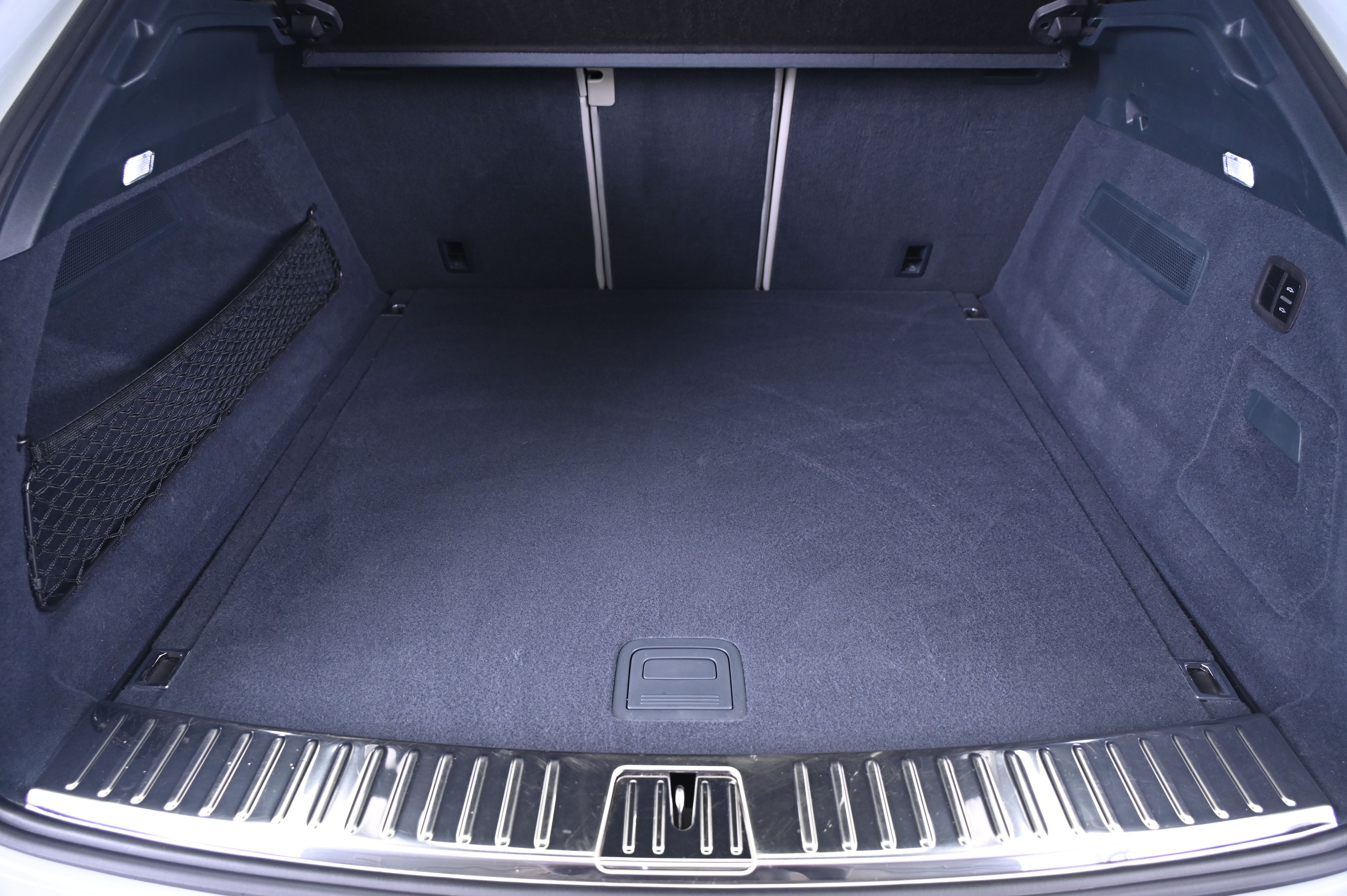 Thumbnail: 2022 Porsche  - 15