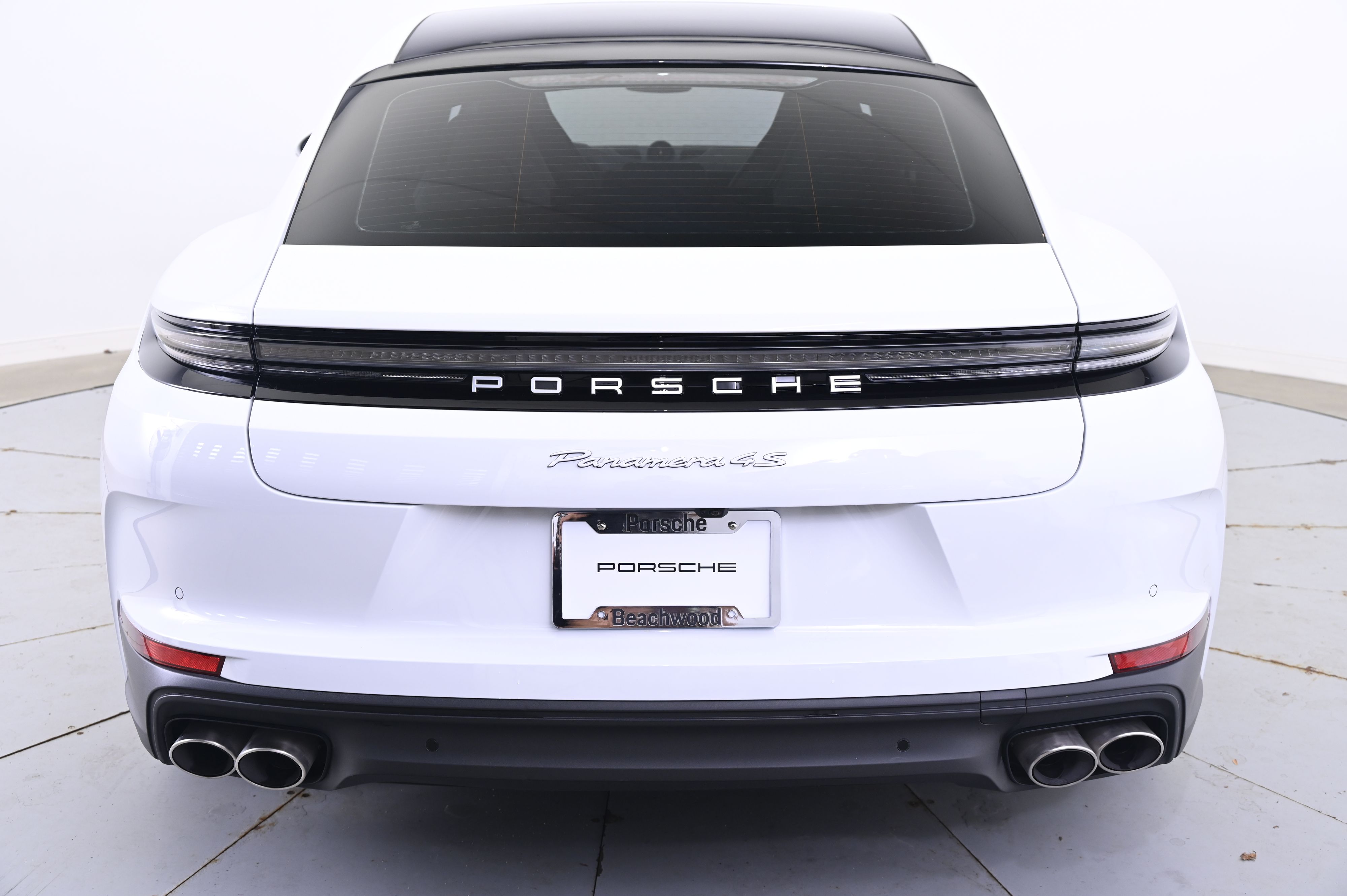 Thumbnail: 2025 Porsche Panamera - 6