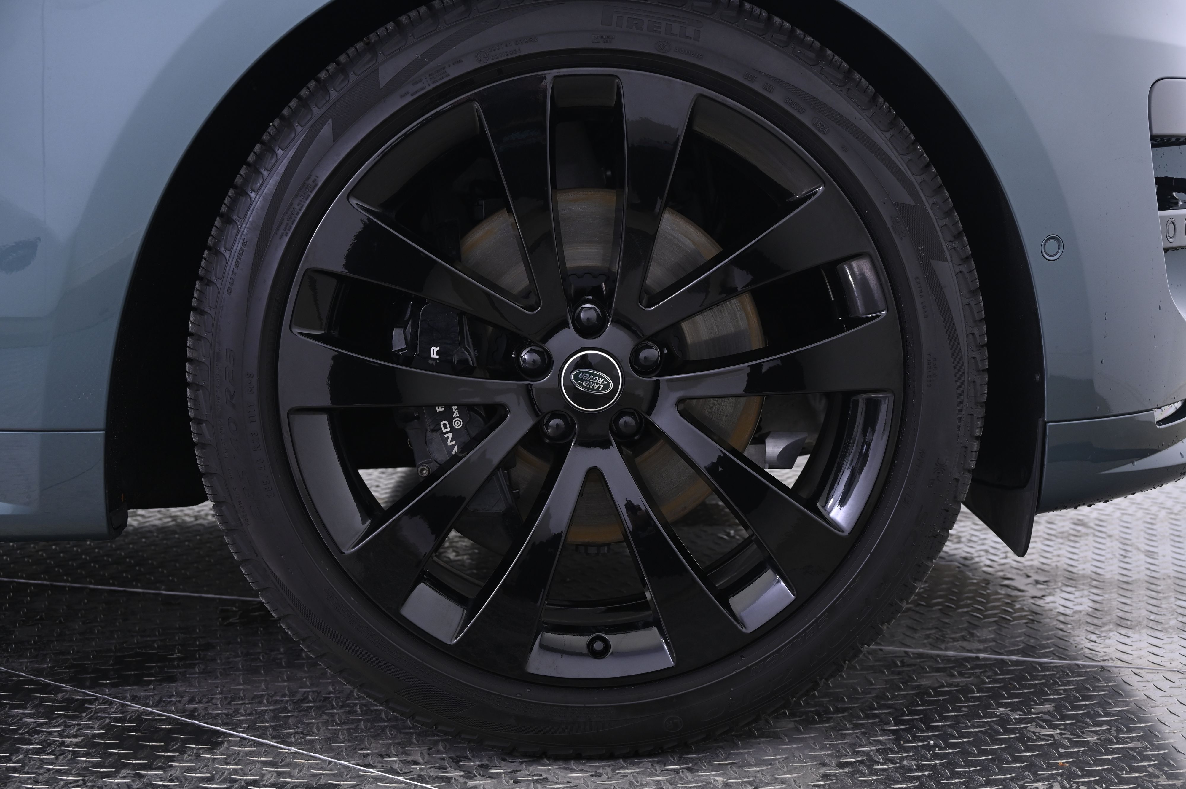 Thumbnail: 2024 Land Rover Range Rover Sport - 14