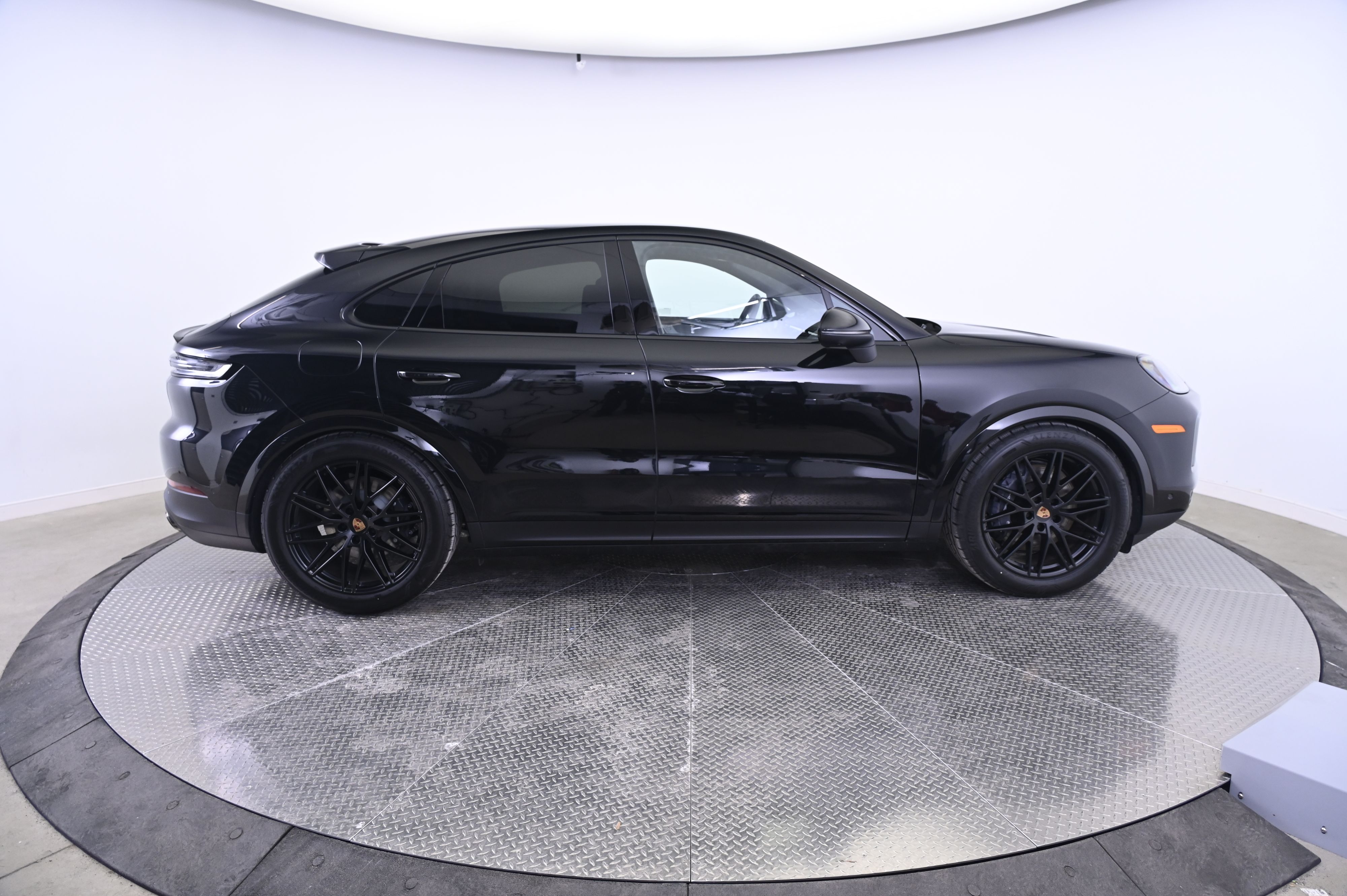 Thumbnail: 2026 Porsche  - 8