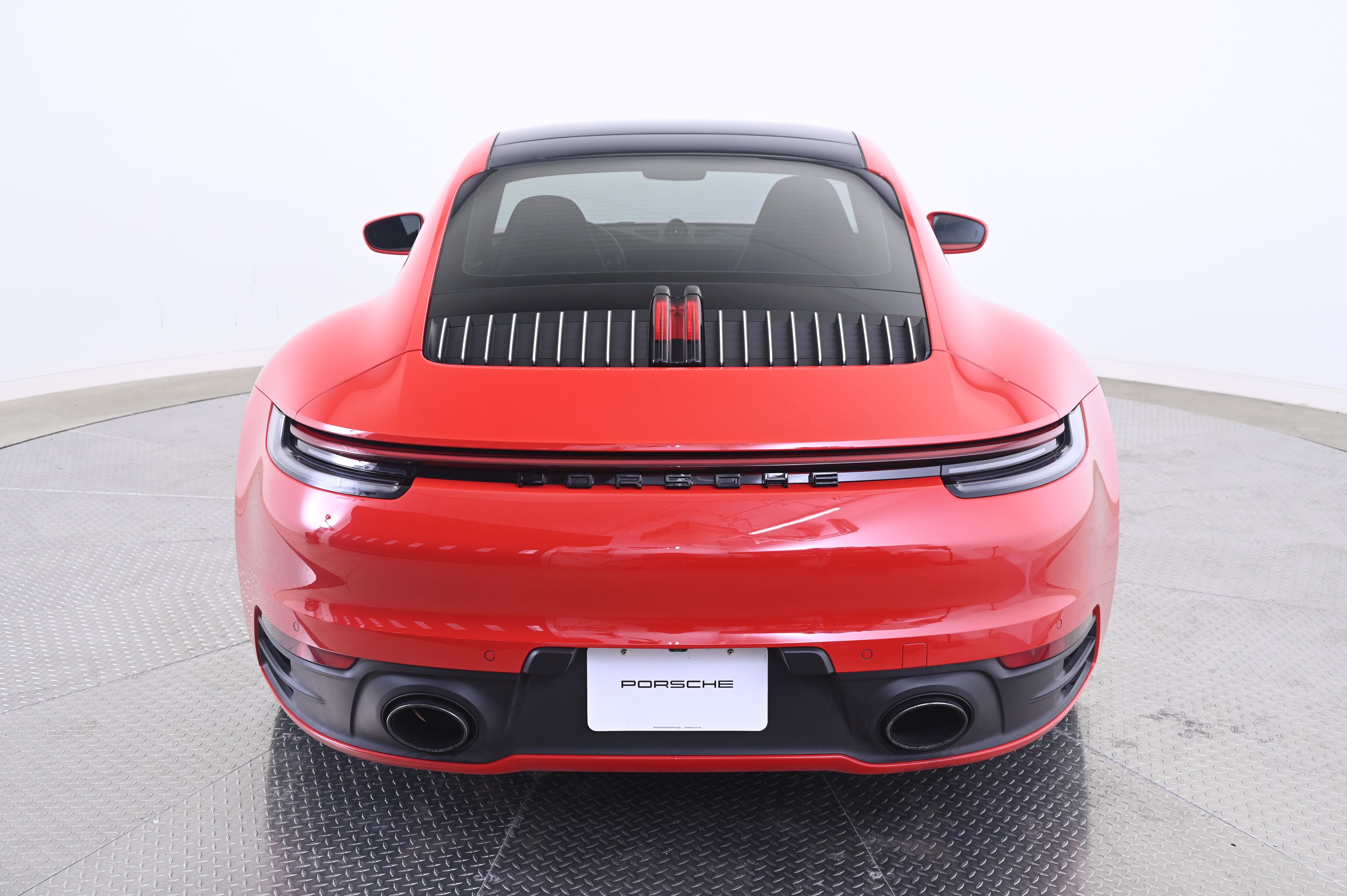 Thumbnail: 2022 Porsche 911 - 6