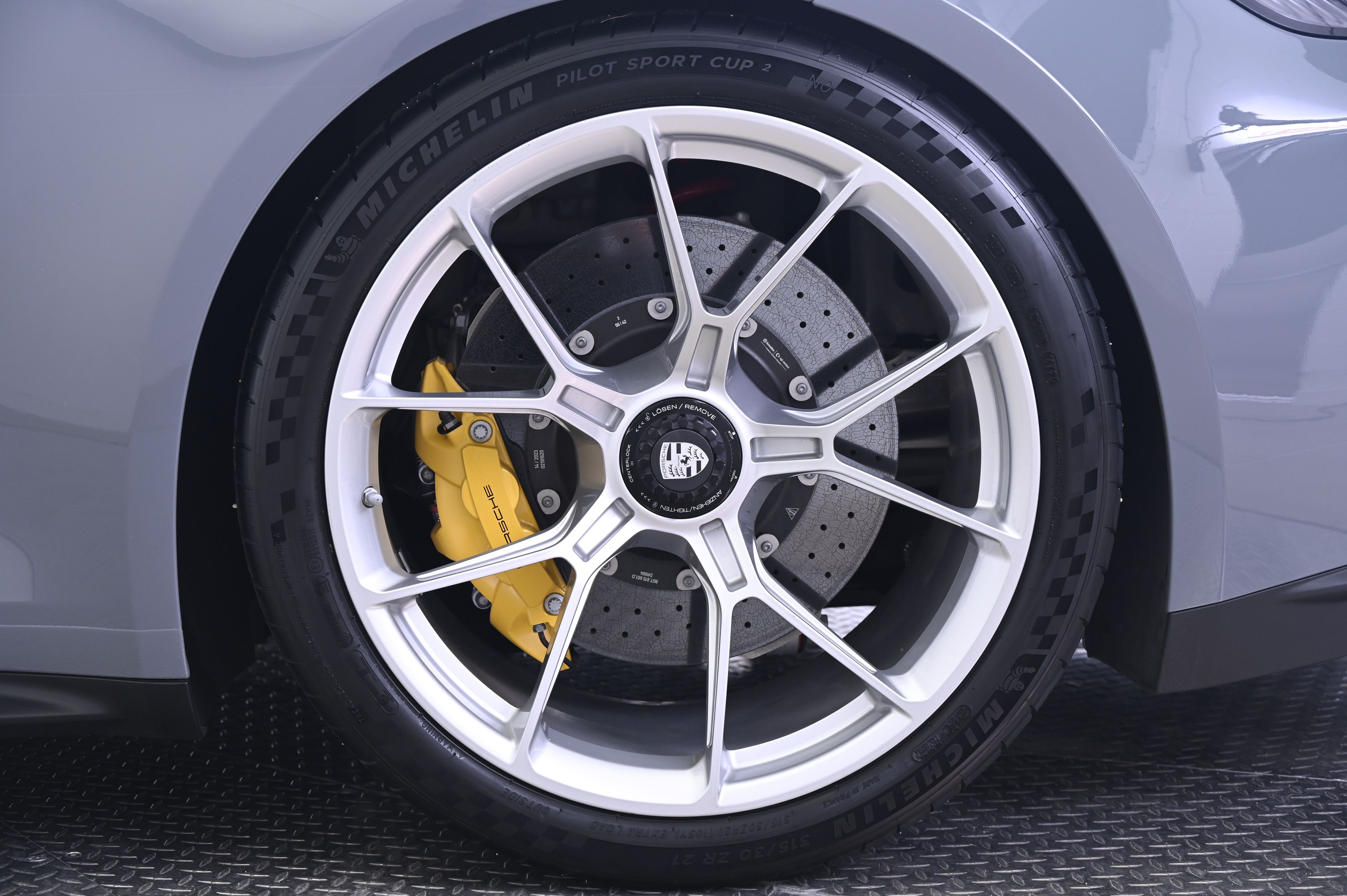 Thumbnail: 2023 Porsche 911 - 12