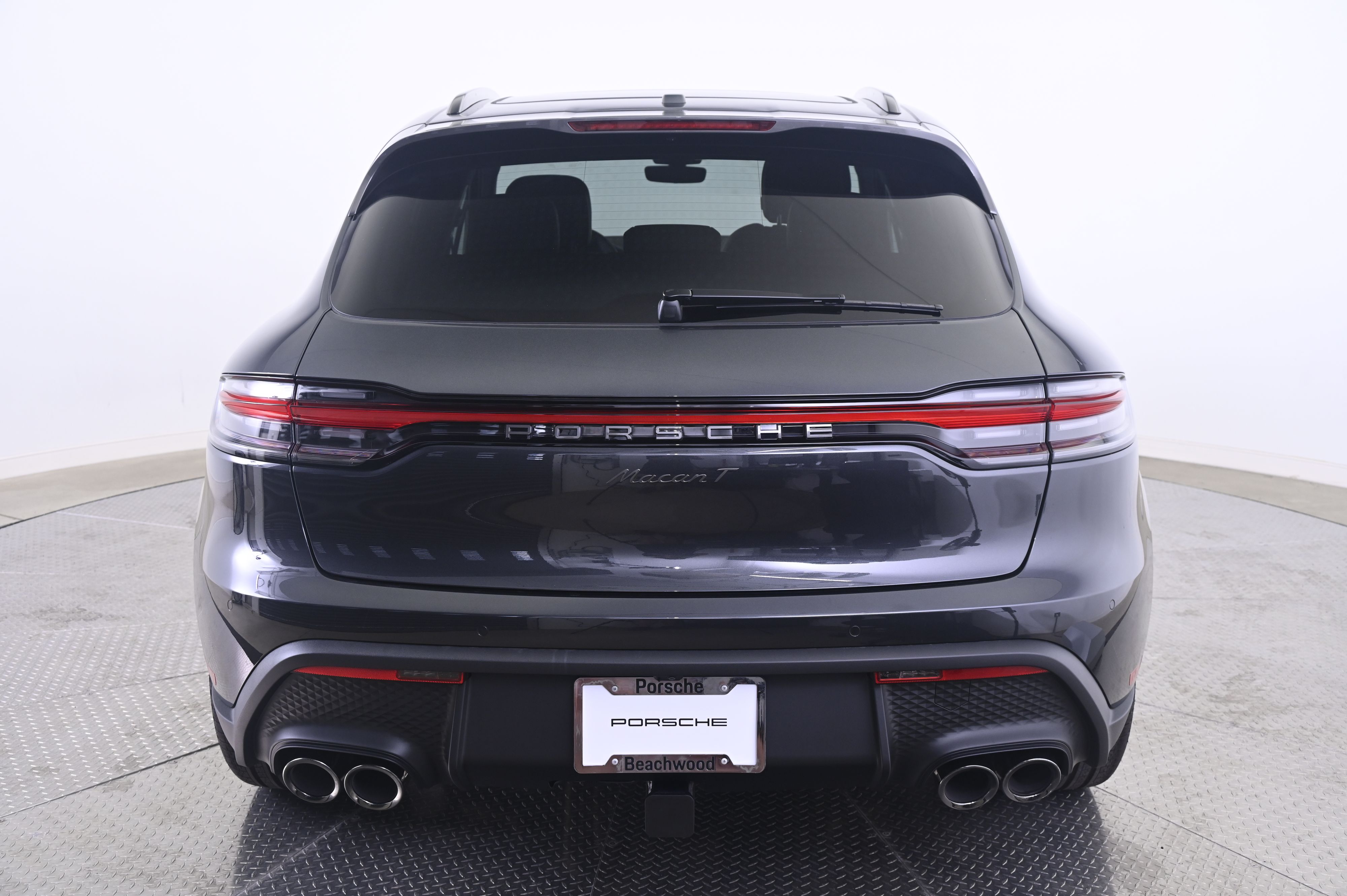 Thumbnail: 2026 Porsche Macan - 6