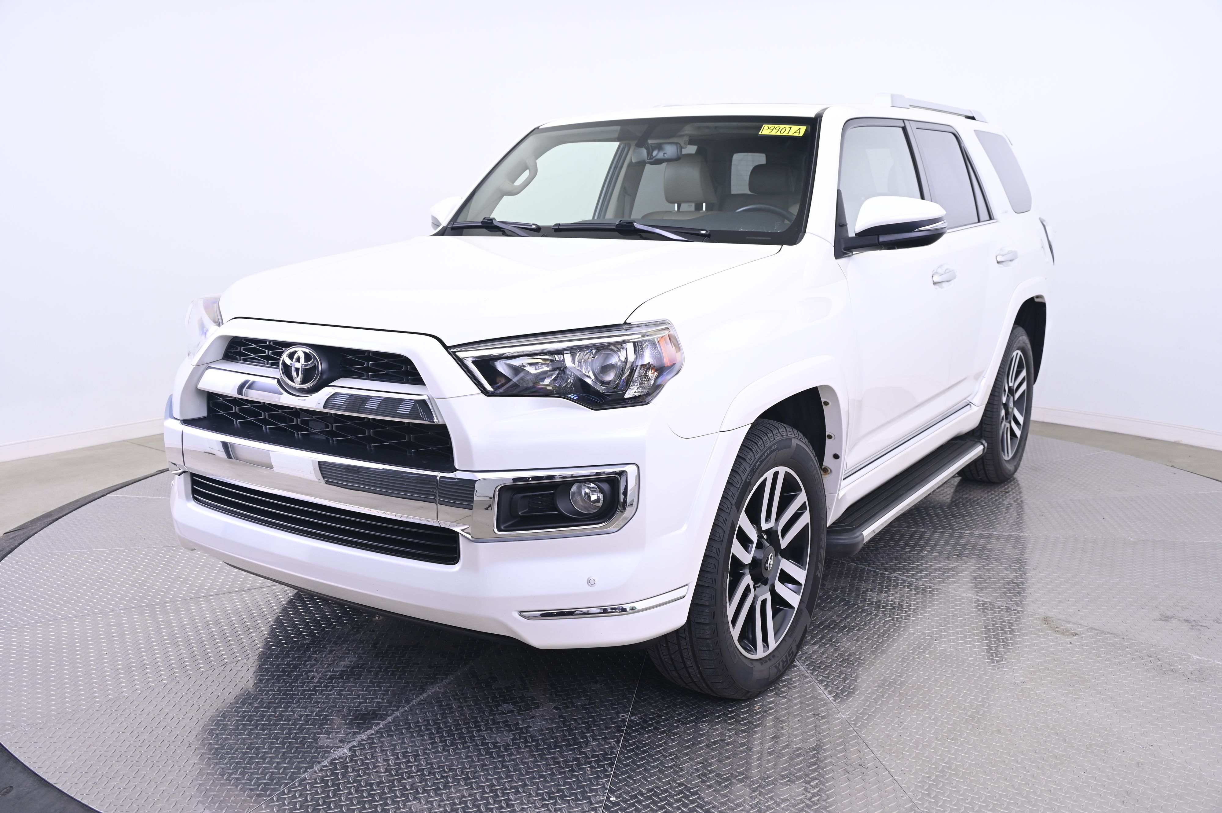 2017 Toyota 4Runner Limited 4x4 V6's photo