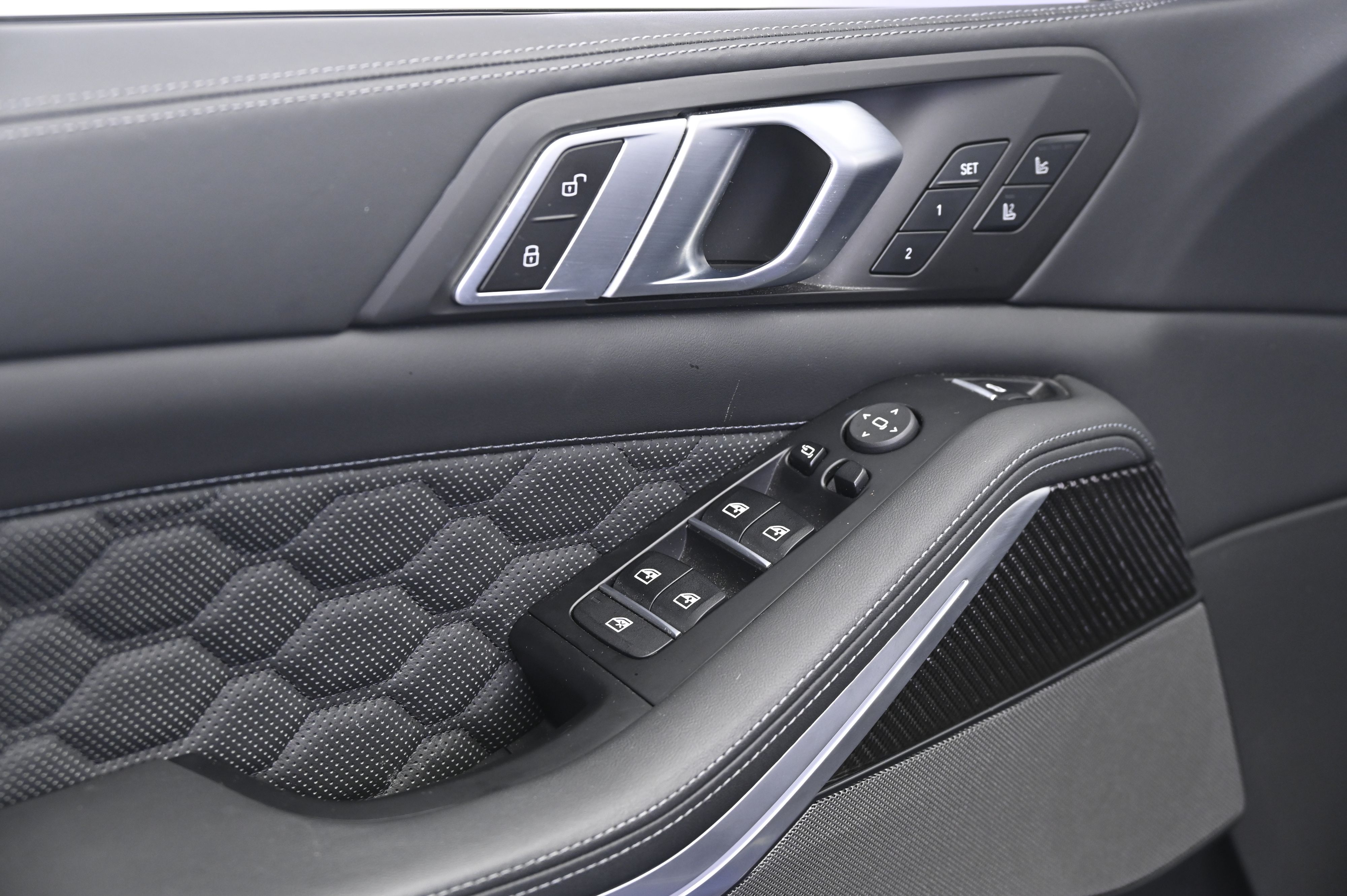Thumbnail: 2022 BMW X5 - 27
