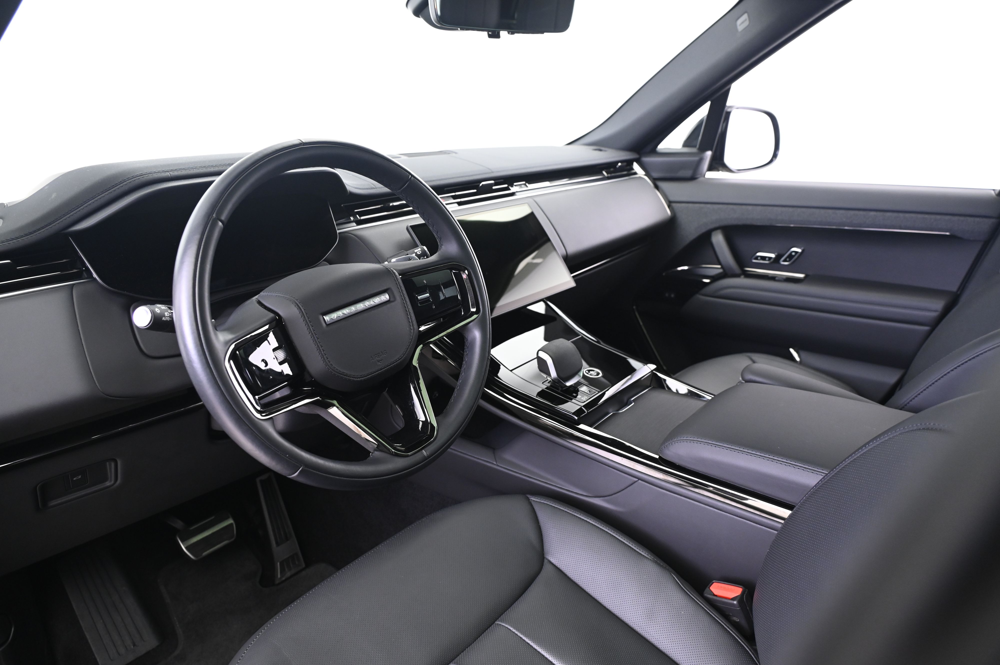 Thumbnail: 2024 Land Rover Range Rover Sport - 4