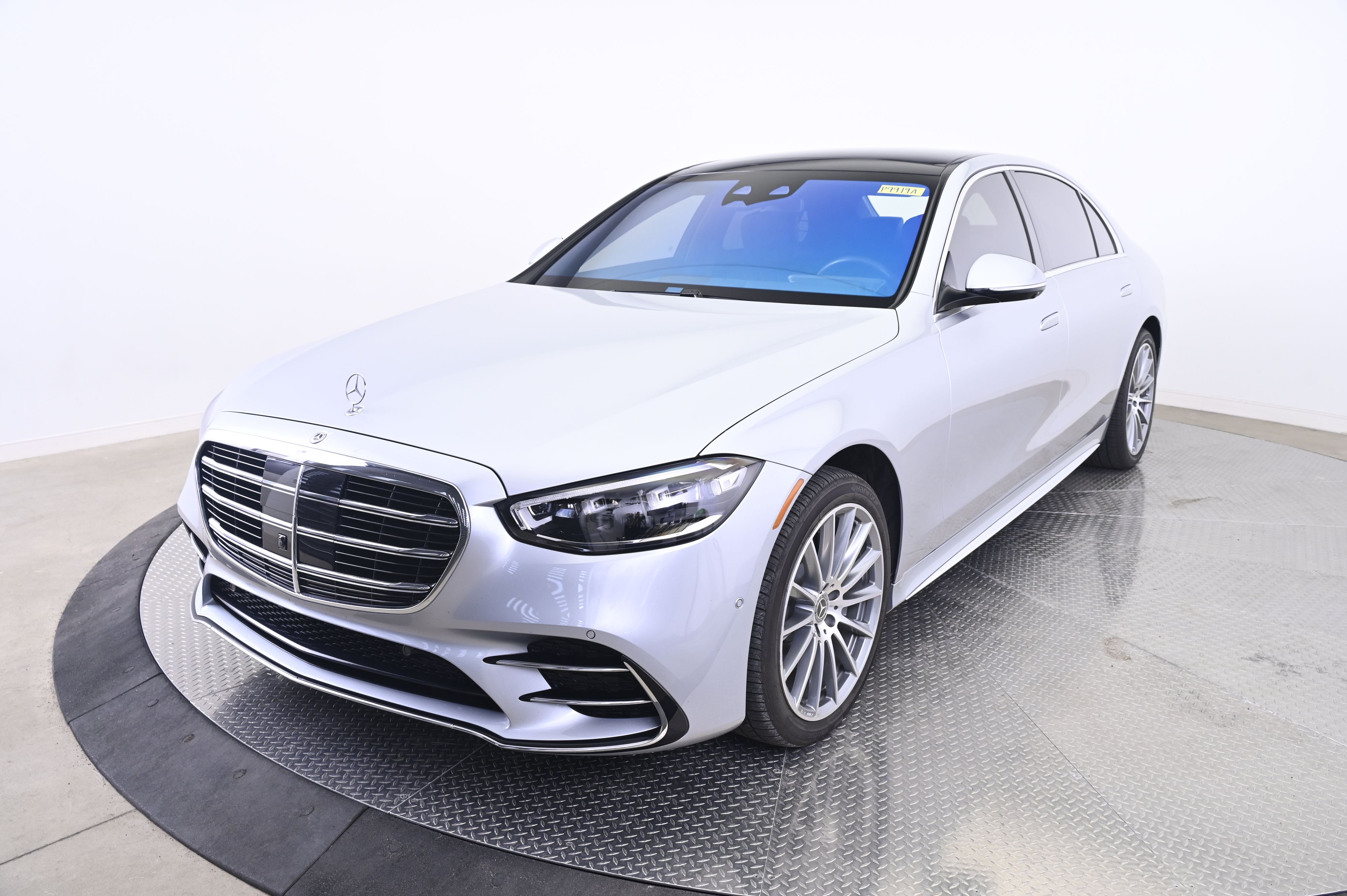 2023 Mercedes-Benz S-Class S 580 4MATIC's photo