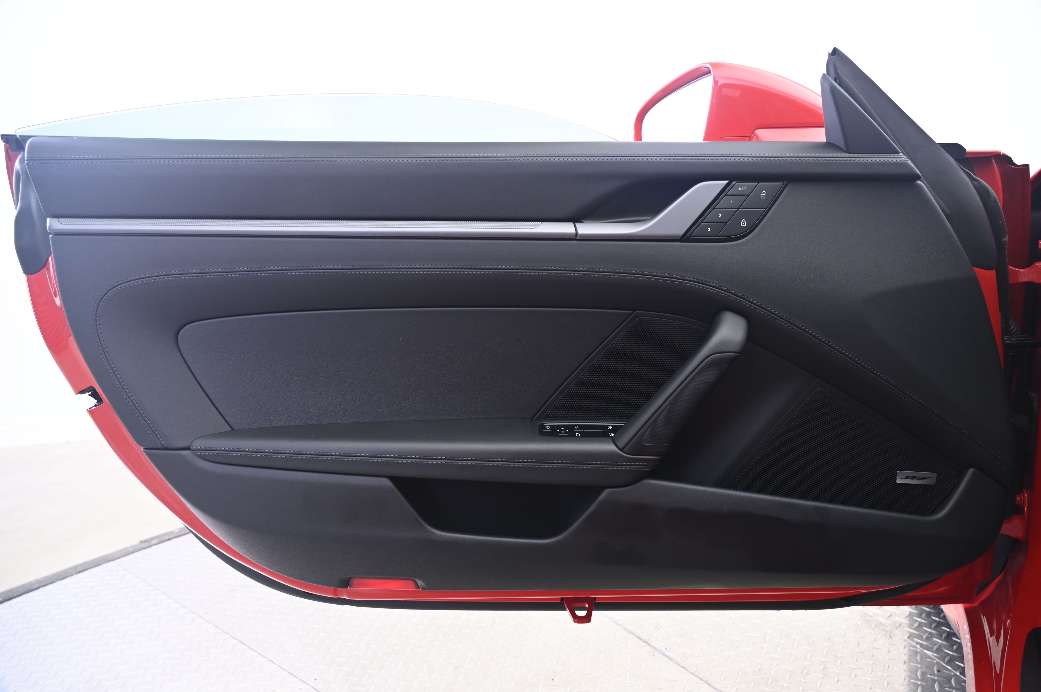 Thumbnail: 2022 Porsche 911 - 22