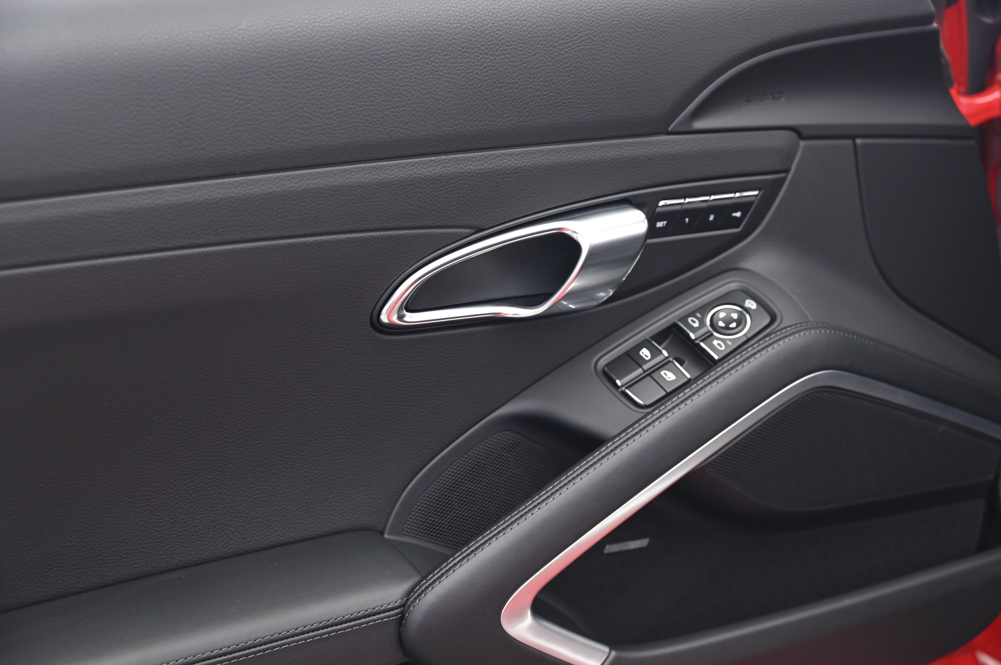 Thumbnail: 2025 Porsche 718 Boxster - 26