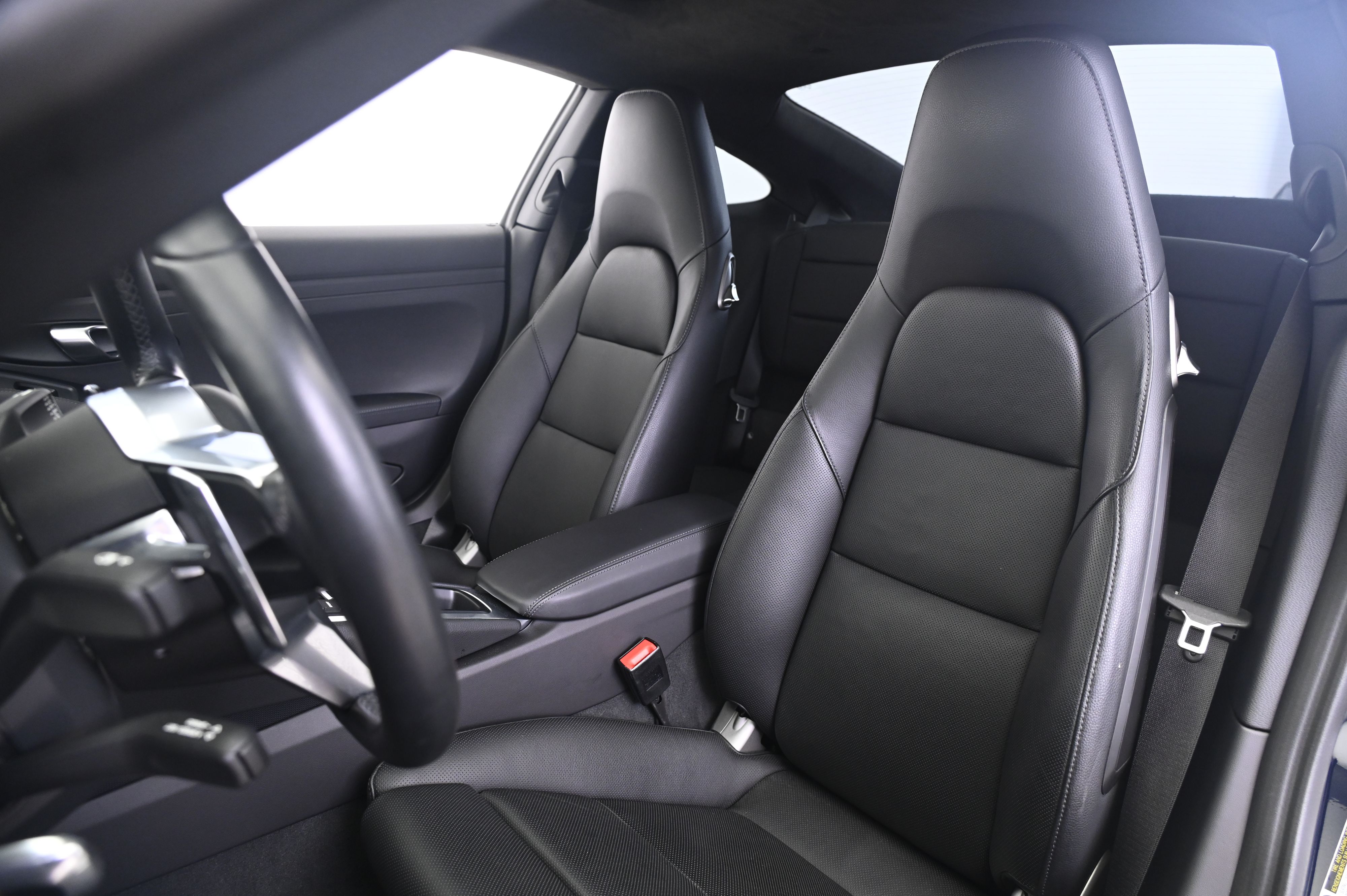 Thumbnail: 2019 Porsche 911 - 5