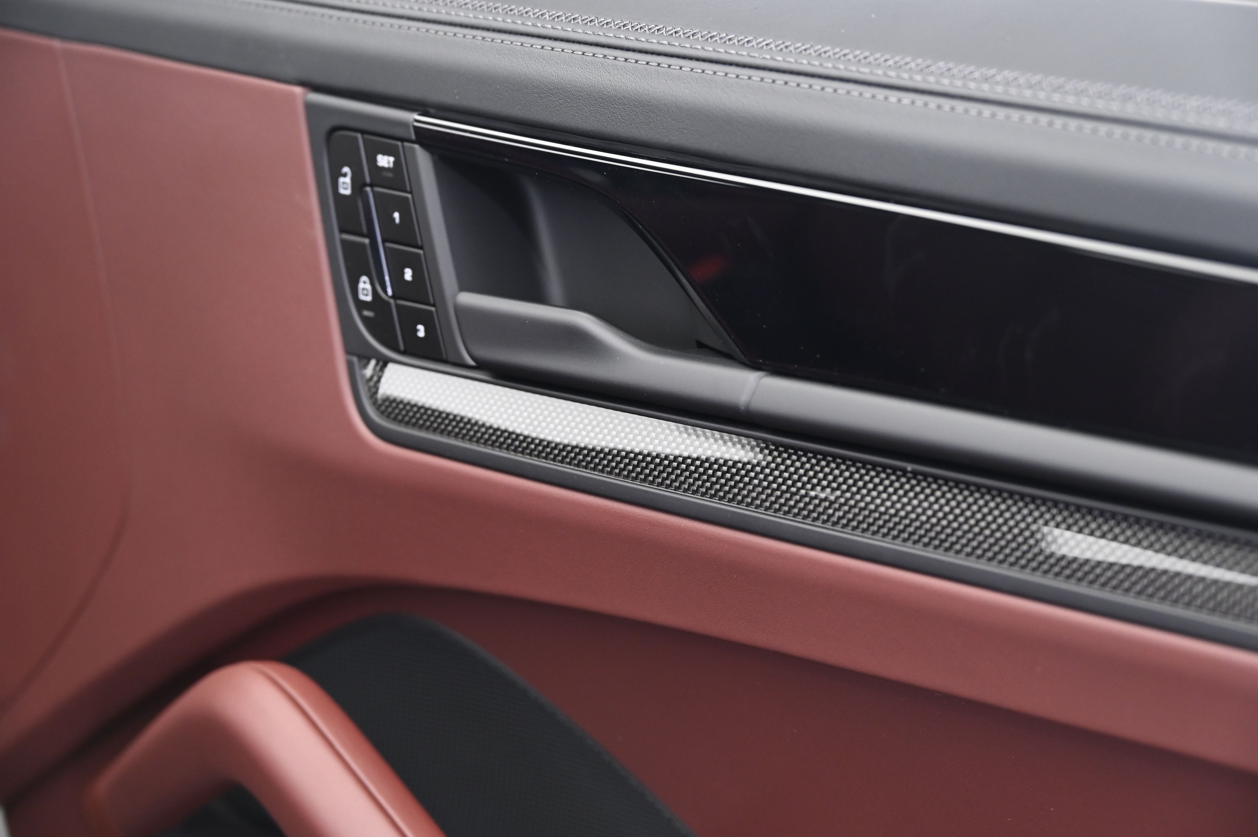 Thumbnail: 2026 Porsche  - 21