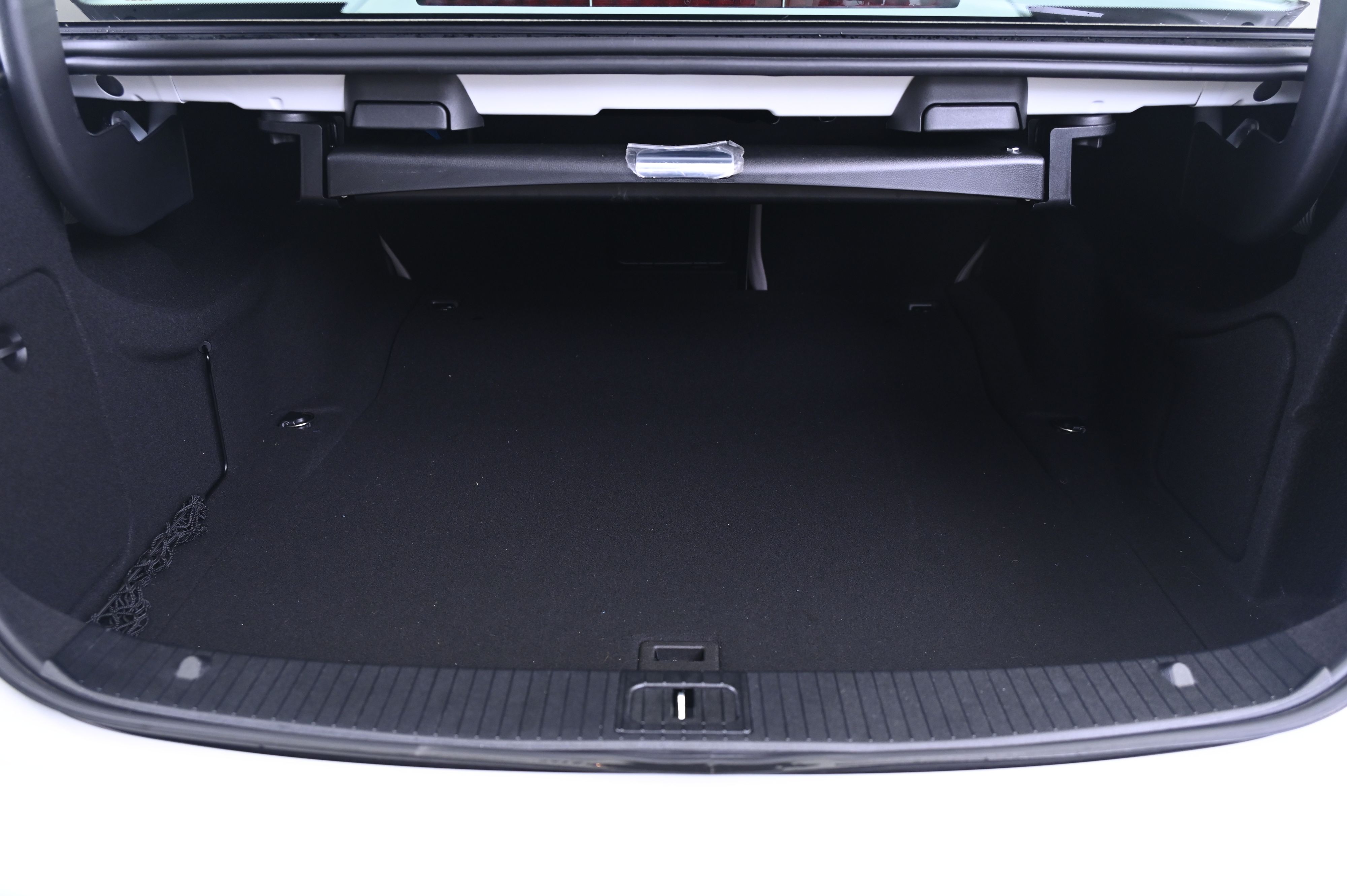 Thumbnail: 2015 Mercedes-Benz E-Class - 15