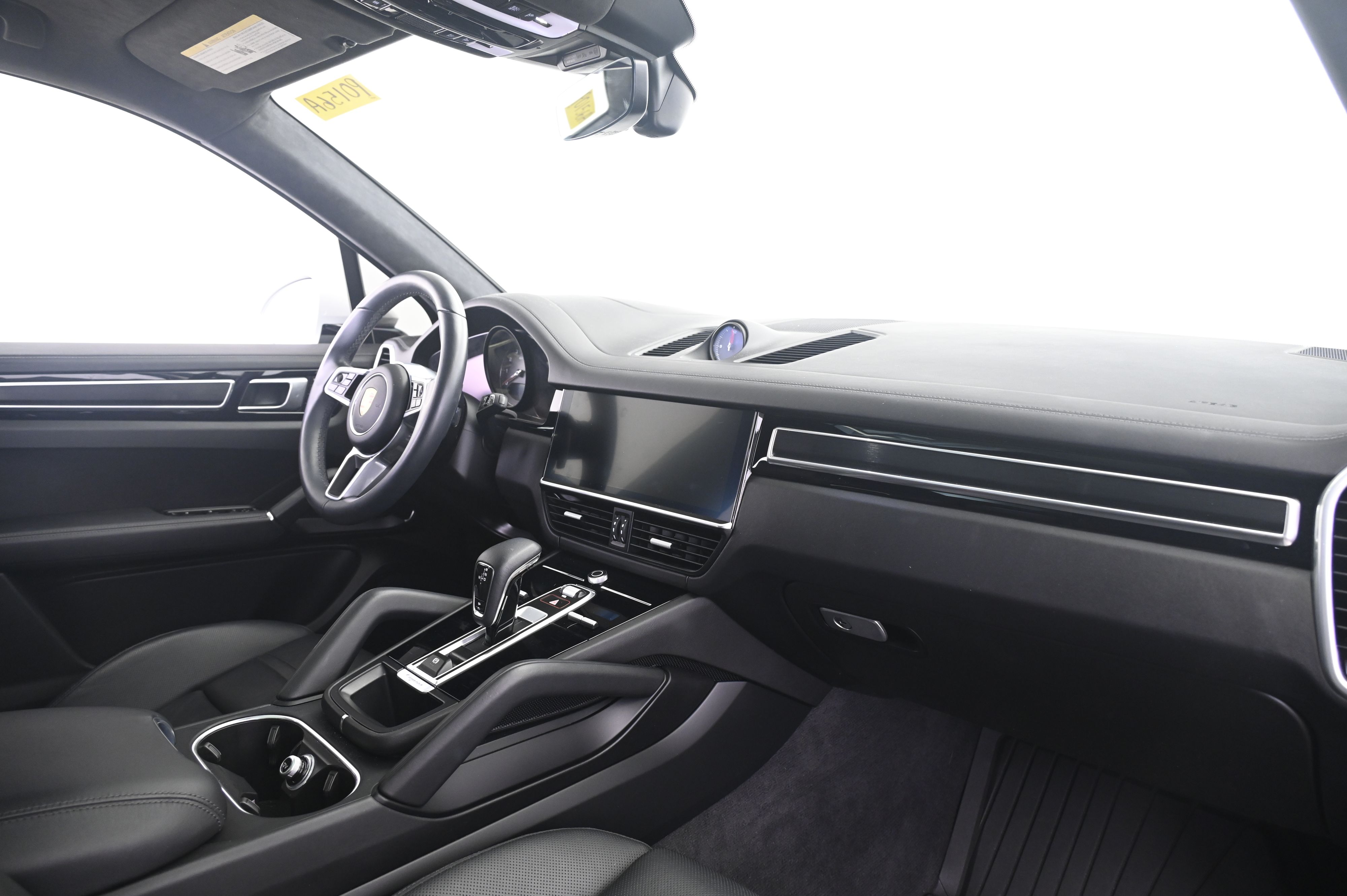 Thumbnail: 2023 Porsche Cayenne - 22