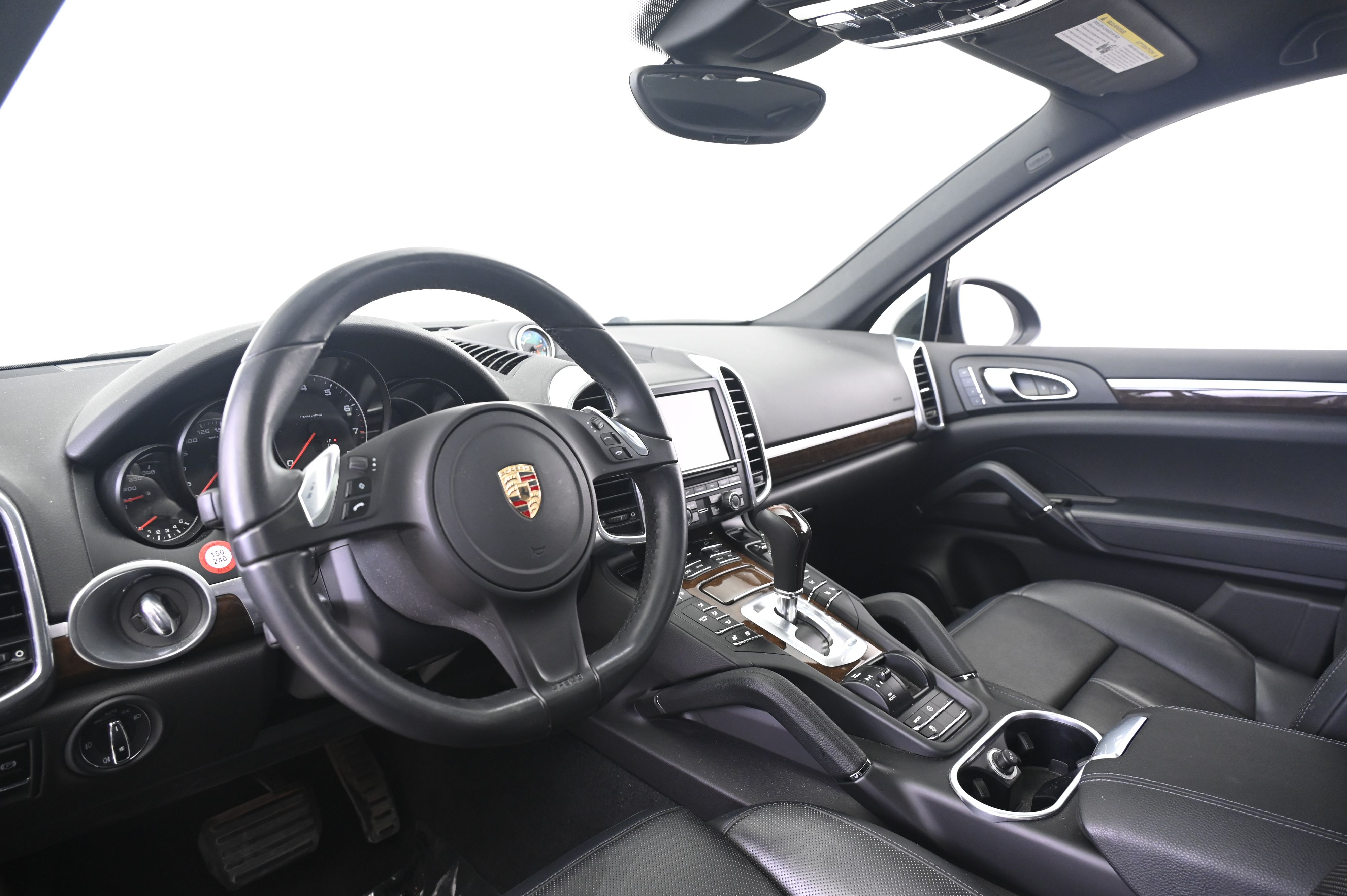Thumbnail: 2014 Porsche Cayenne - 26
