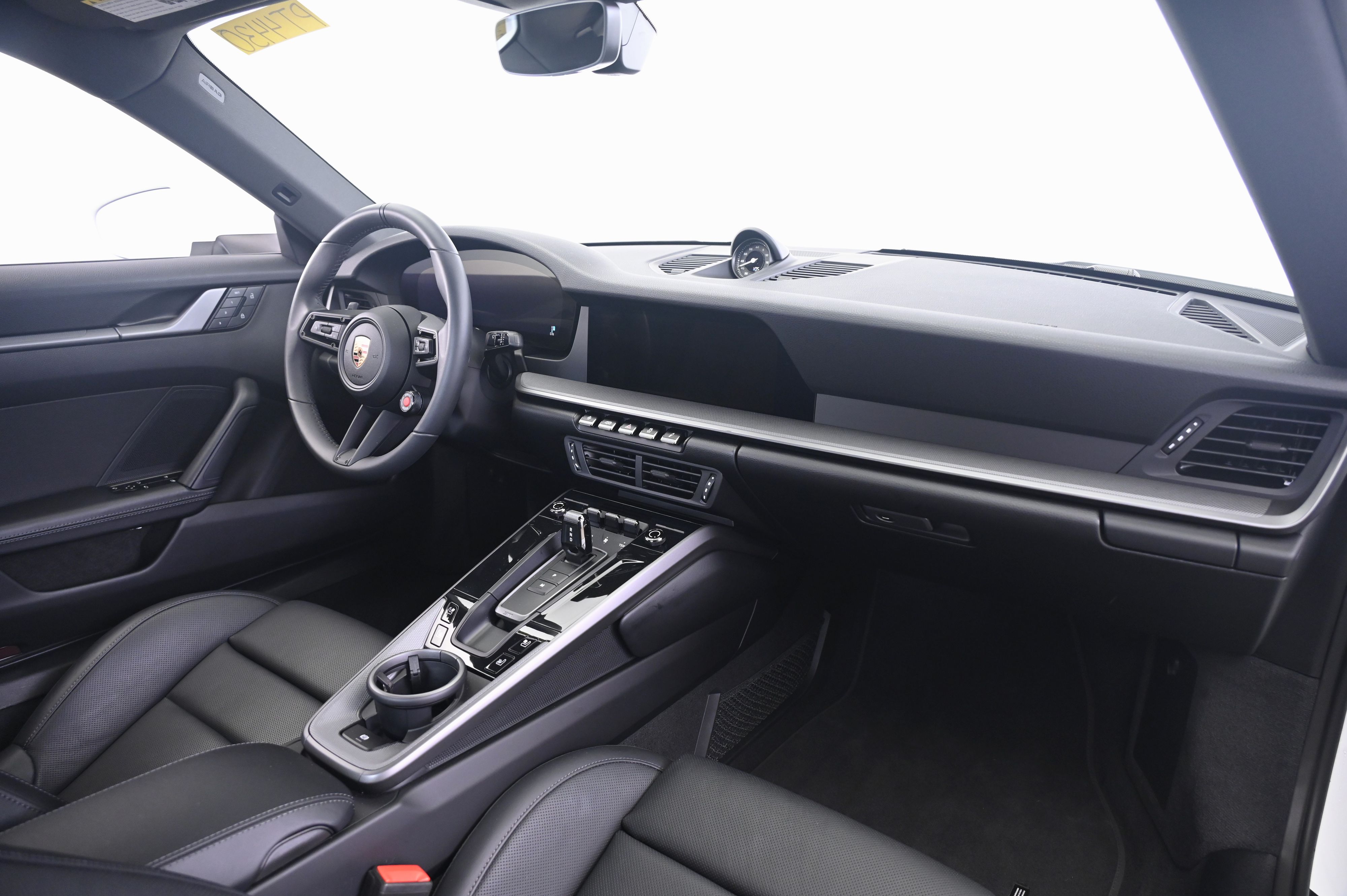 Thumbnail: 2025 Porsche 911 - 18