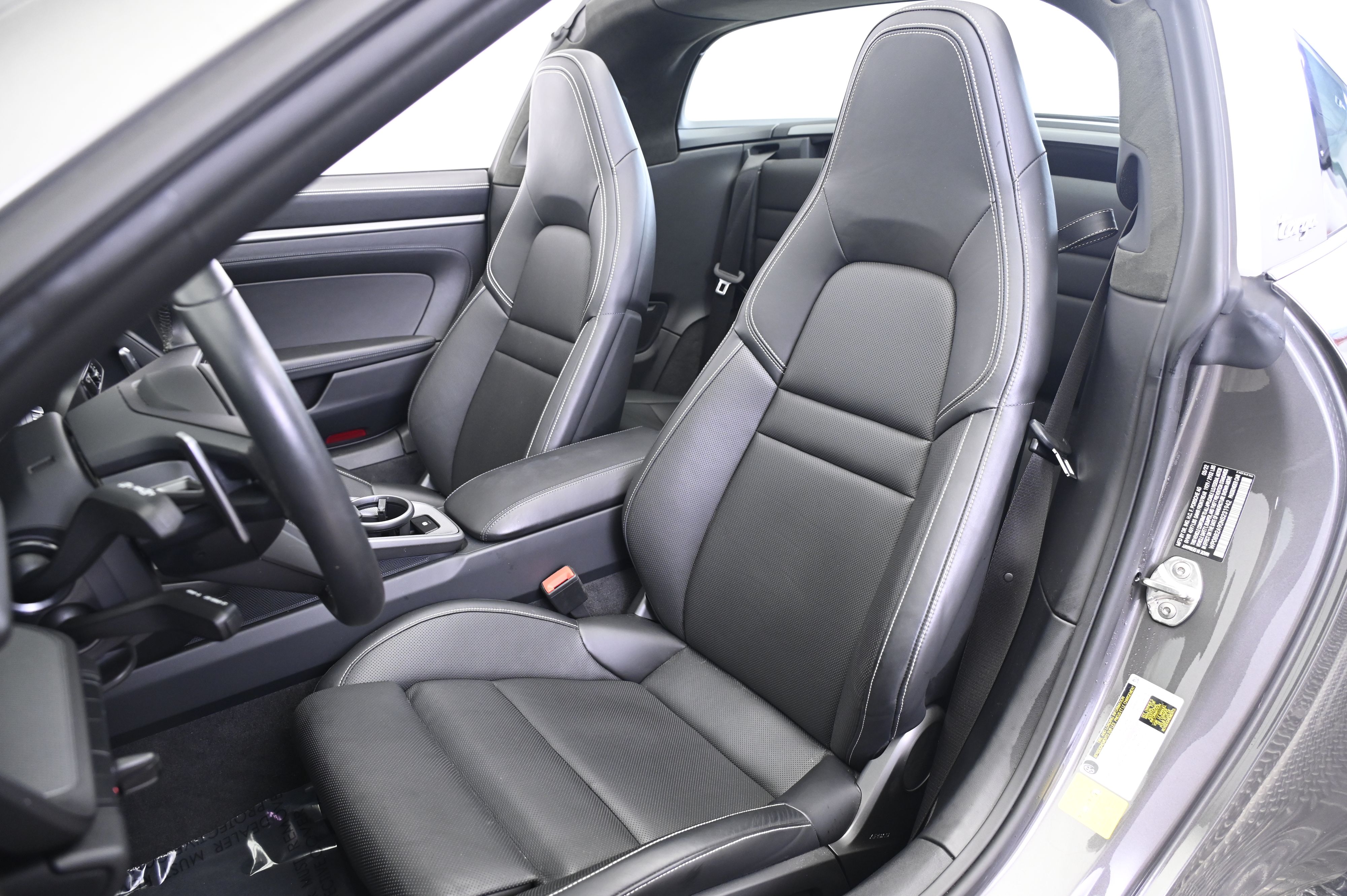 Thumbnail: 2022 Porsche 911 - 30